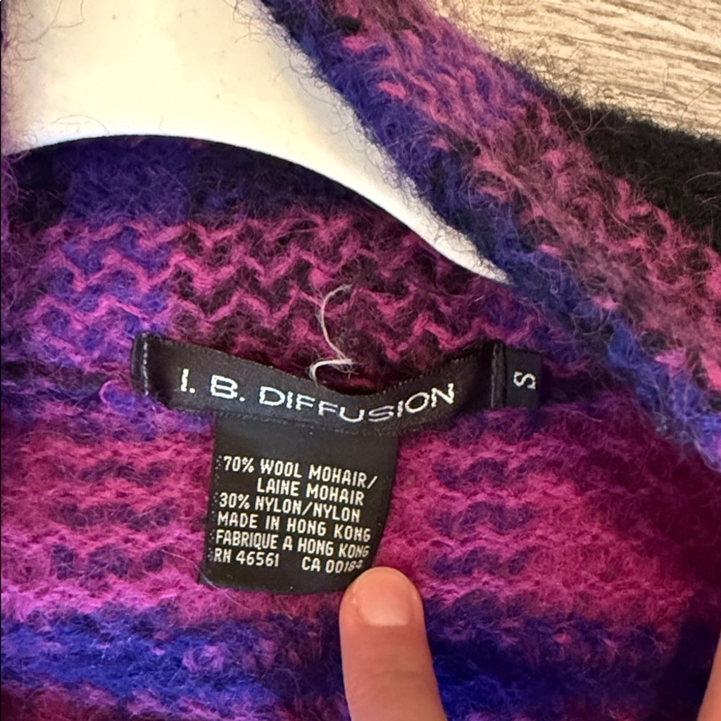 Vintage bold magenta plaid wool mohair blend plaid oversized sweater jacket S-L