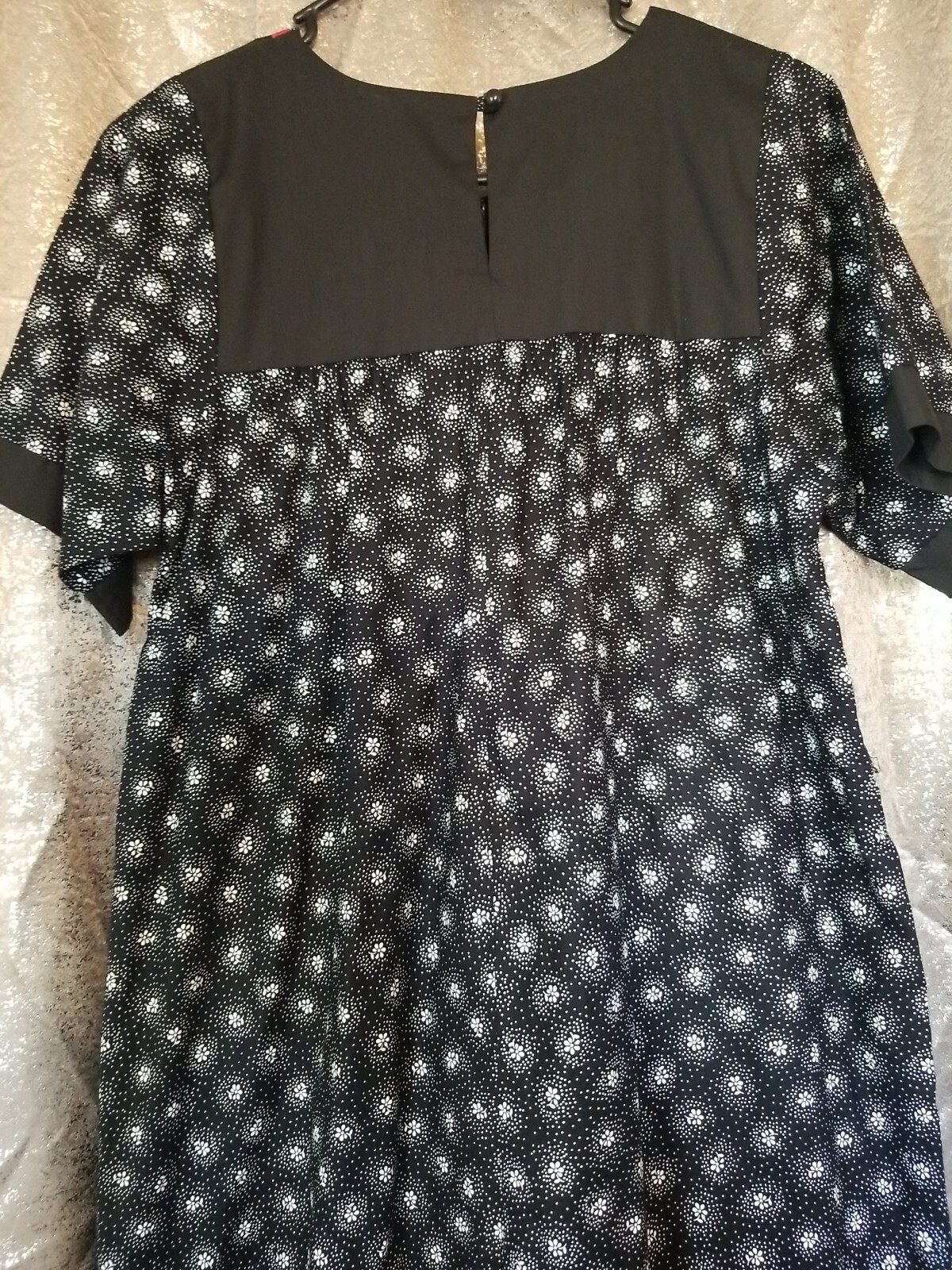 Carol Bennett Liberty House Hawaii Muu Muu Women’s Dress Size S Black Vintage