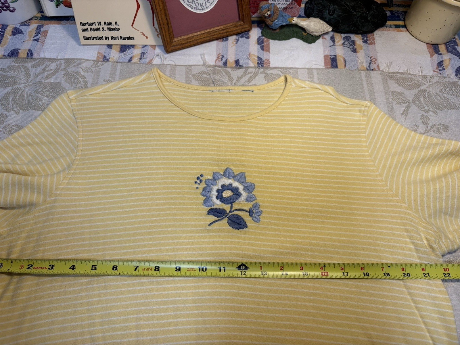 Vintage 90s Cottagecore Grannycore Yellow Stripe Blue Flower Shirt Women’s L