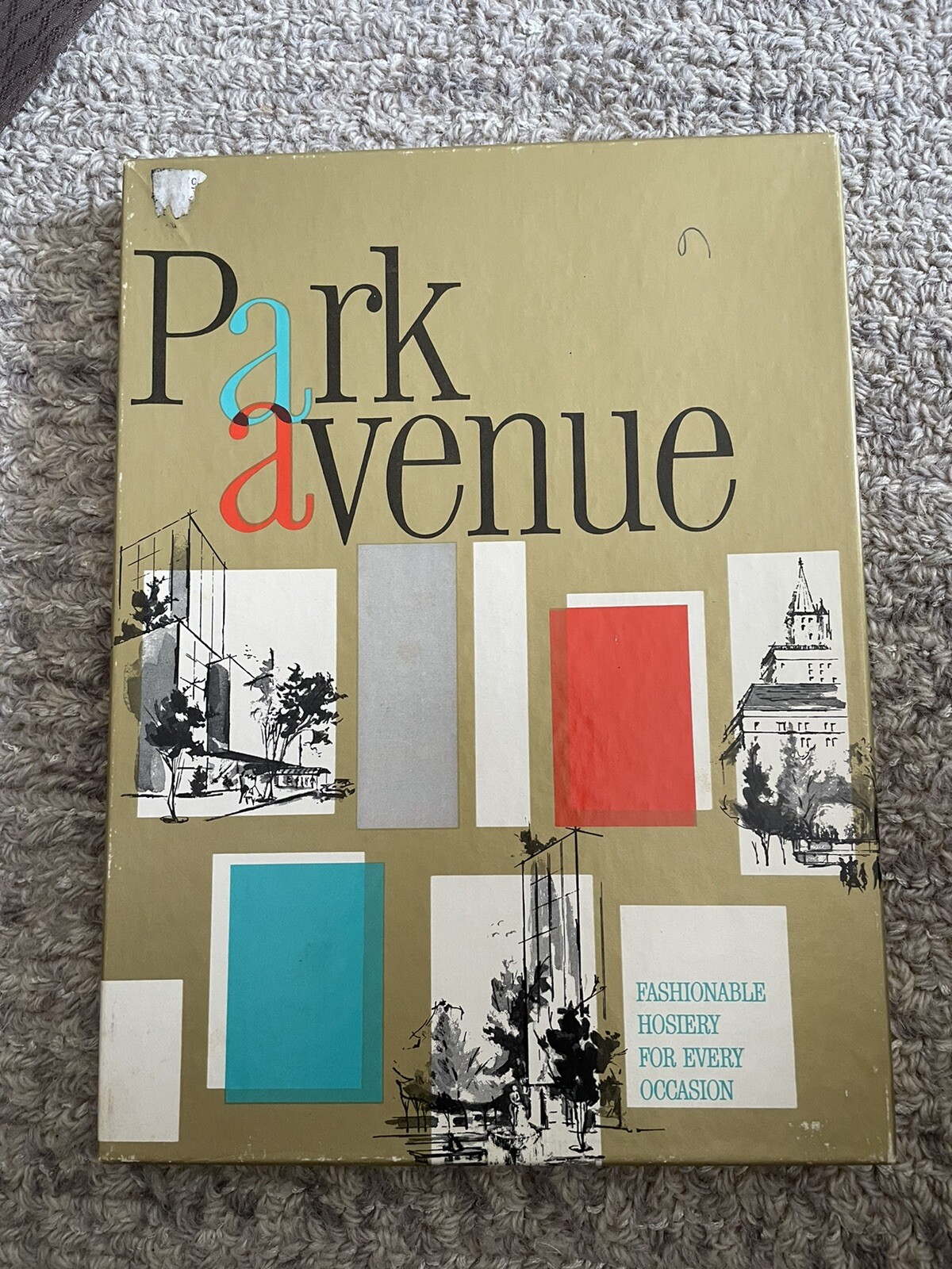 2 pair Vintage Boxed Park Avenue Garter Stockings 9 1/2 Med Beige Textured