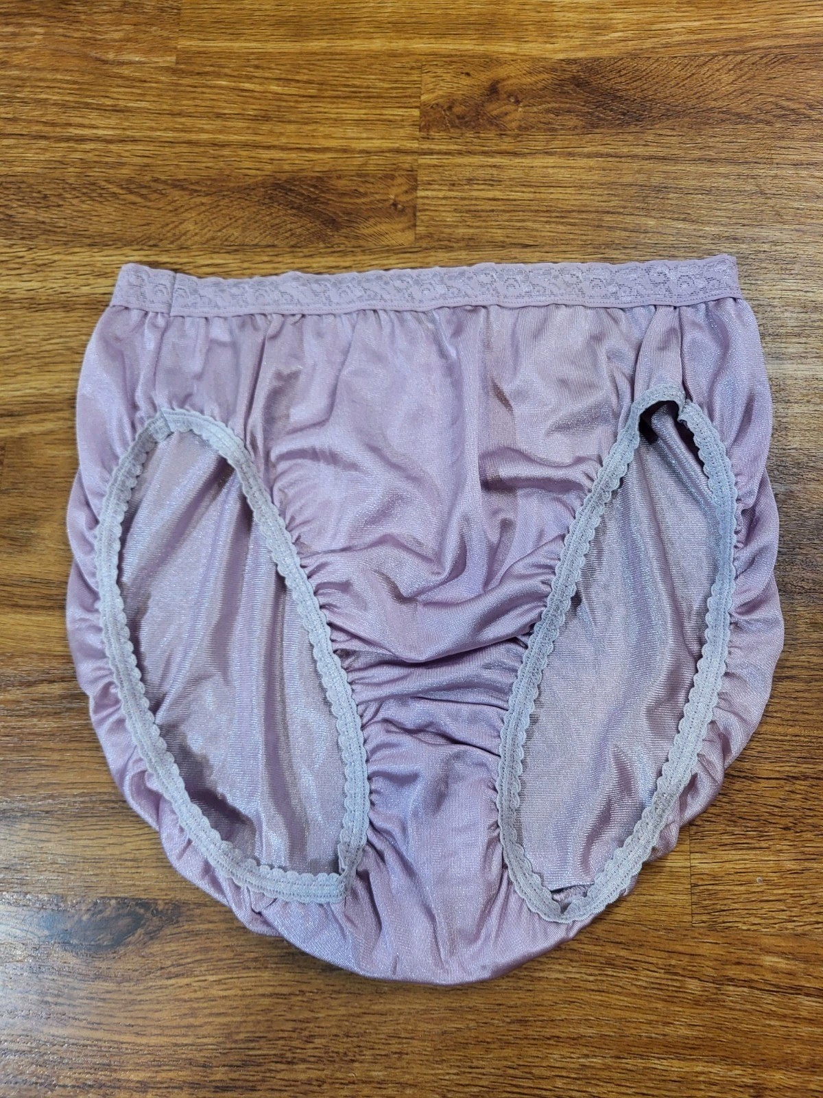 Vtg Panties Shiny Silky w Lace Sz 7 Sissy Sexy Granny Panty