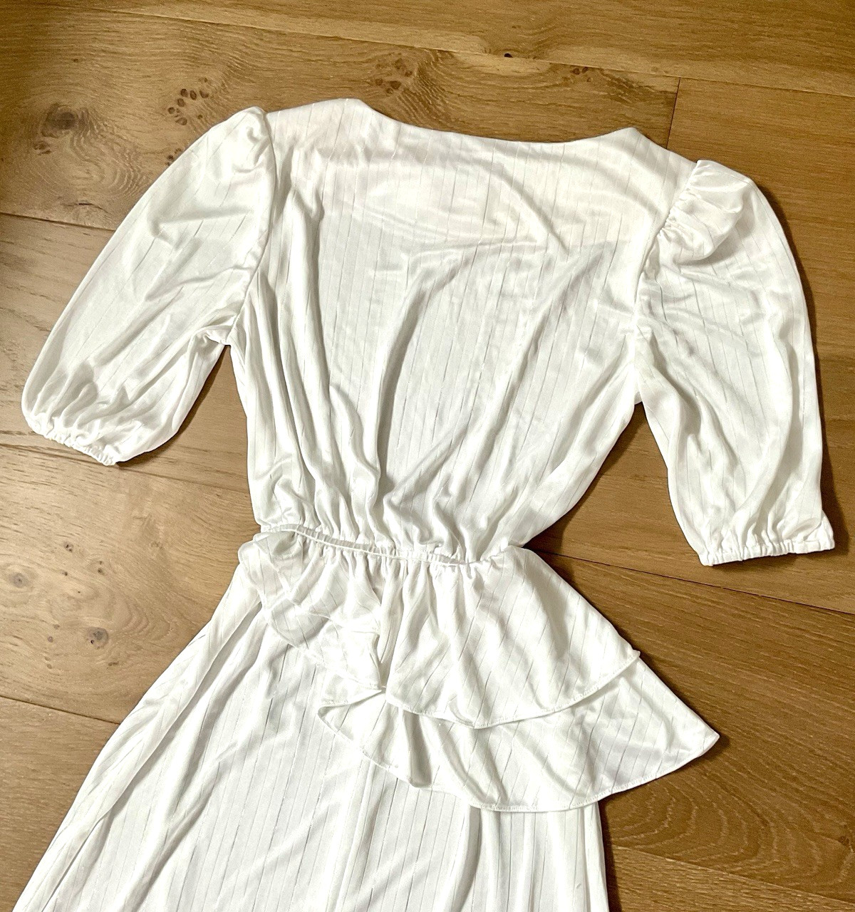 80s VTG Joni Blair Dress White Shimmer Pinstripe Peplum Puff Sleeve Shoulder Pad