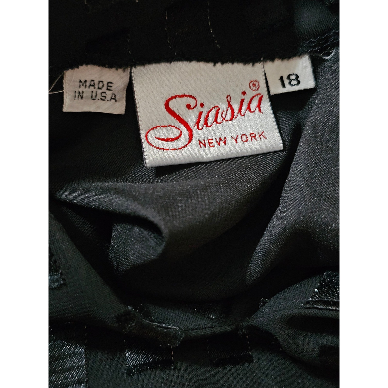 Vintage 1980s Siasia New York dress Size 18 black casual formal classy winter