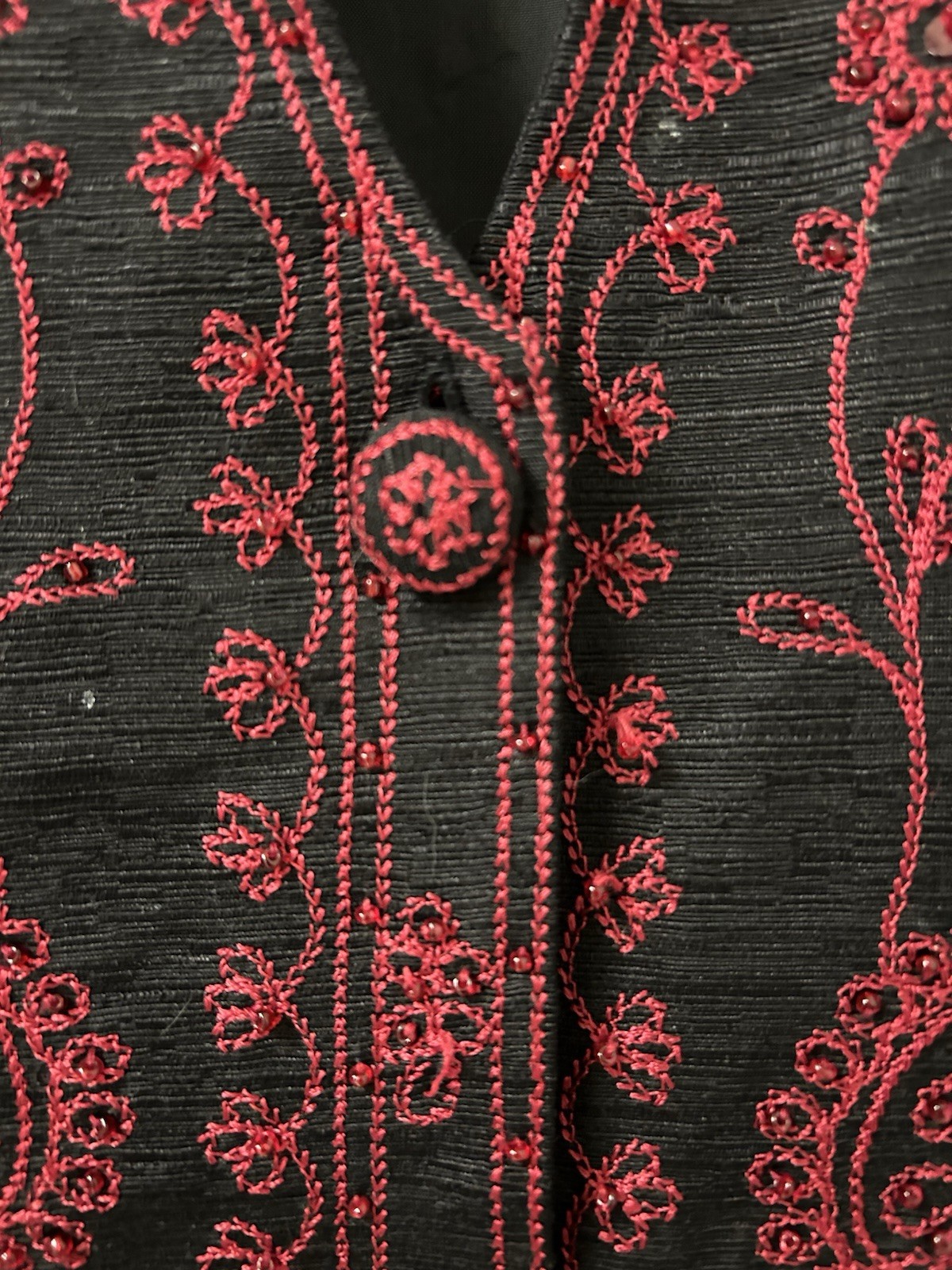 Ladies Silk Land Silk Black Size 2x-3x Jacket With Red Embroidery