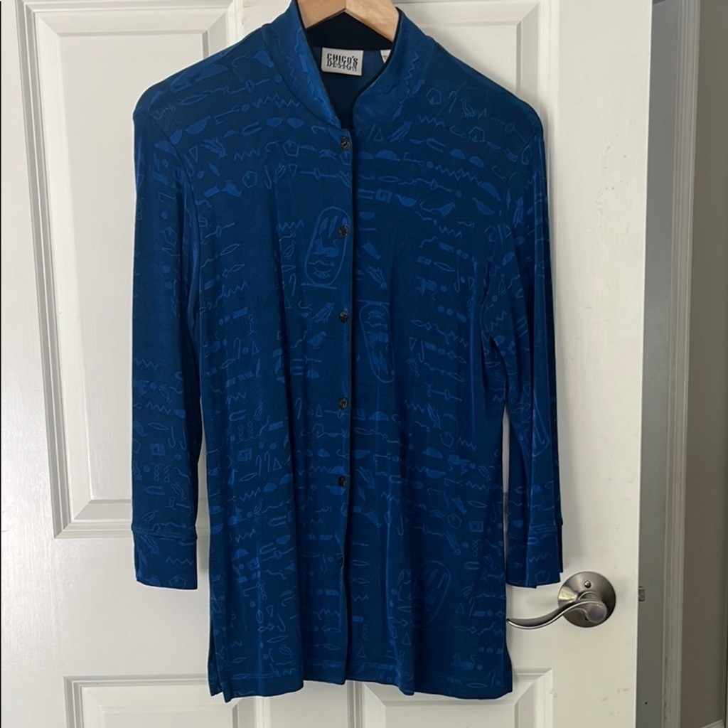 Vintage Chico’s Design Blue lightweight Button-Up Shacket tribal print medium