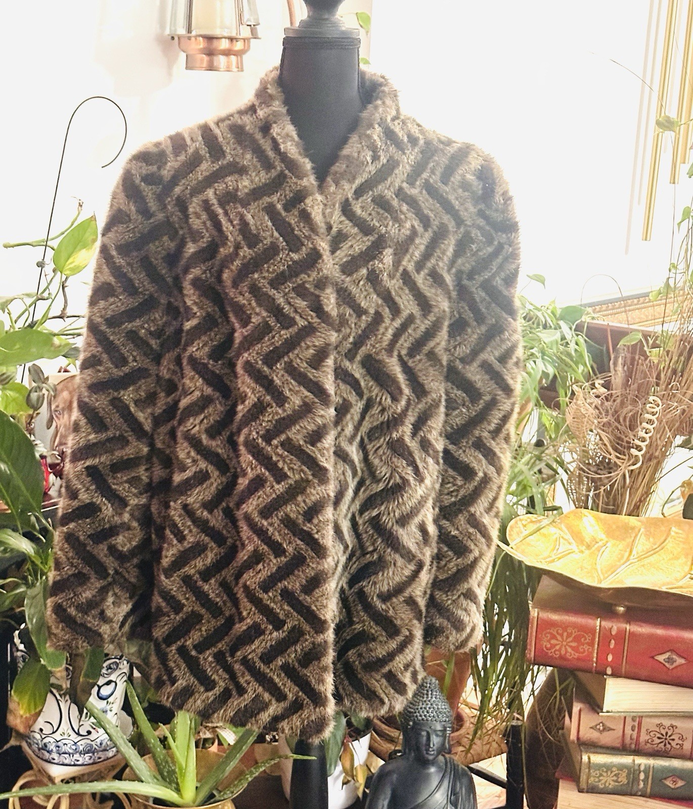 VINTAGE JACQUES SAINT LAURENT FOR GENELLE FUR COAT MADE IN USA/SZ M