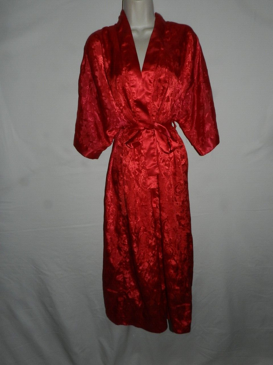Contessa Di Roma size S red satin robe