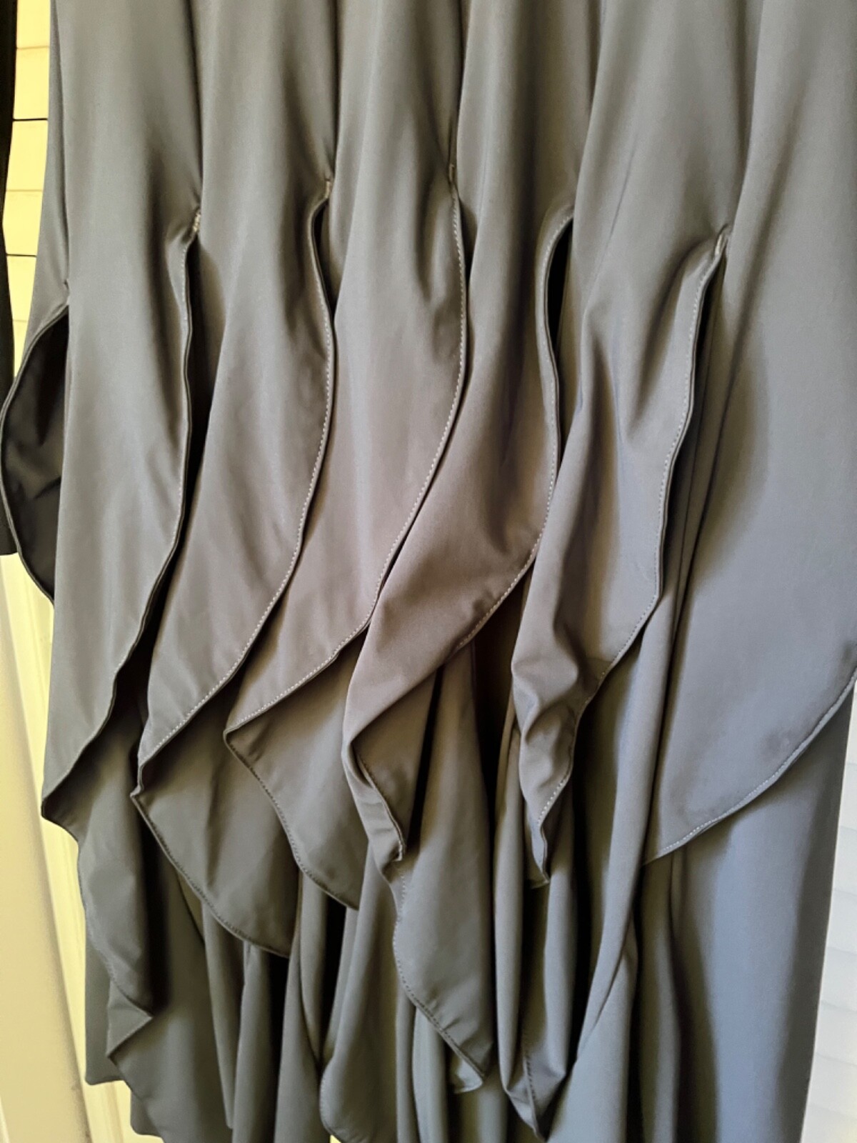 Pre Owned Grey Fluttery Polyester Gray Dress Indies Vintage Sz 4 Poly/Elasticine