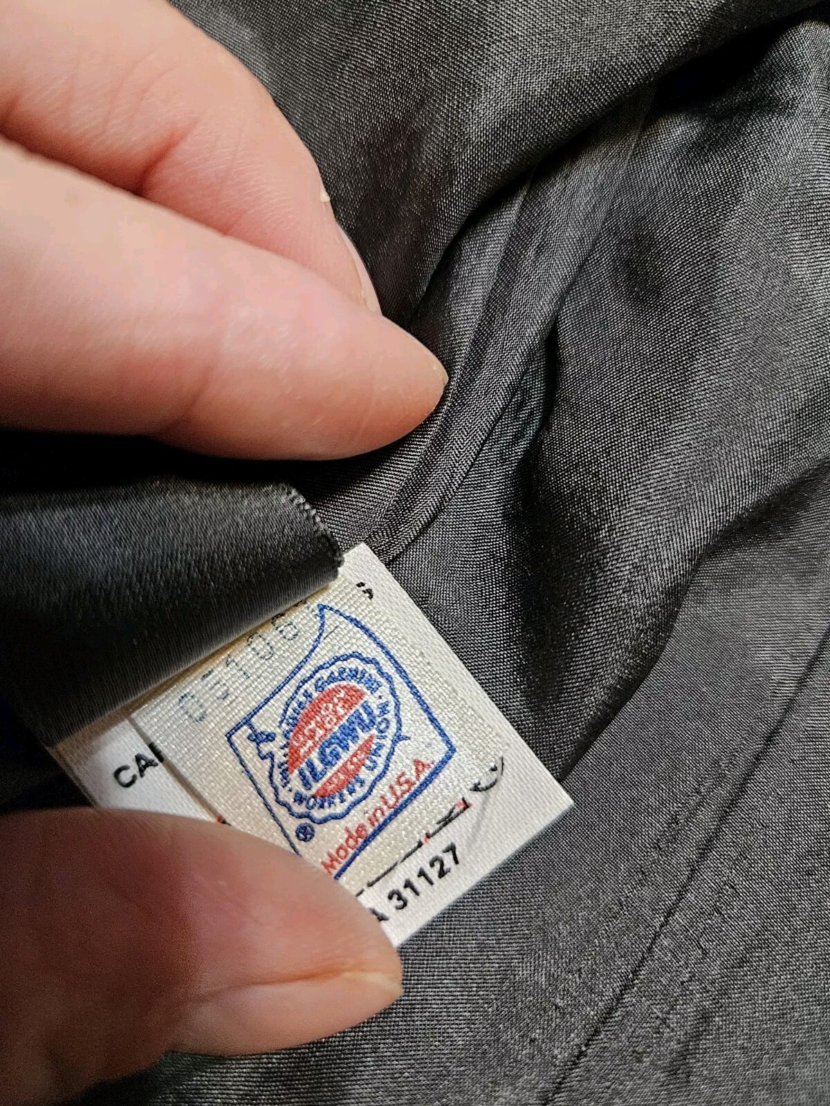 Vintage Donna Karan New York Women’s Wool Blend Blazer Gray Size US 4, Union Tag