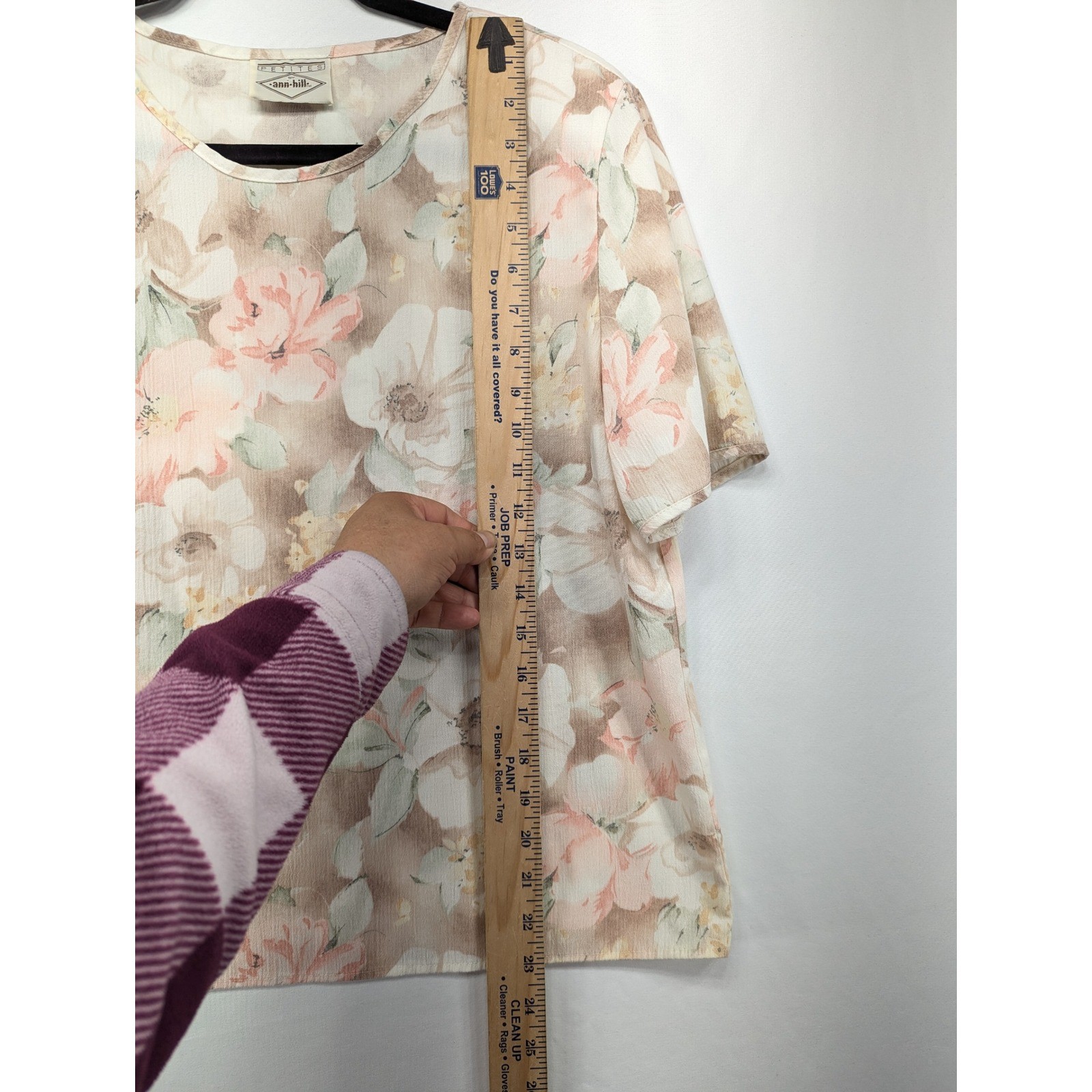 Petites by Ann Hill Vintage Floral Blouse Short Sleeve Peach Tan Medium