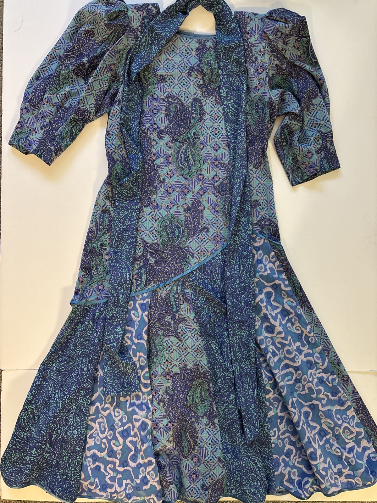 Vintage 1980’s Maggie Shepherd Woman’s Blue & Purple Scalloped Bottom Dress