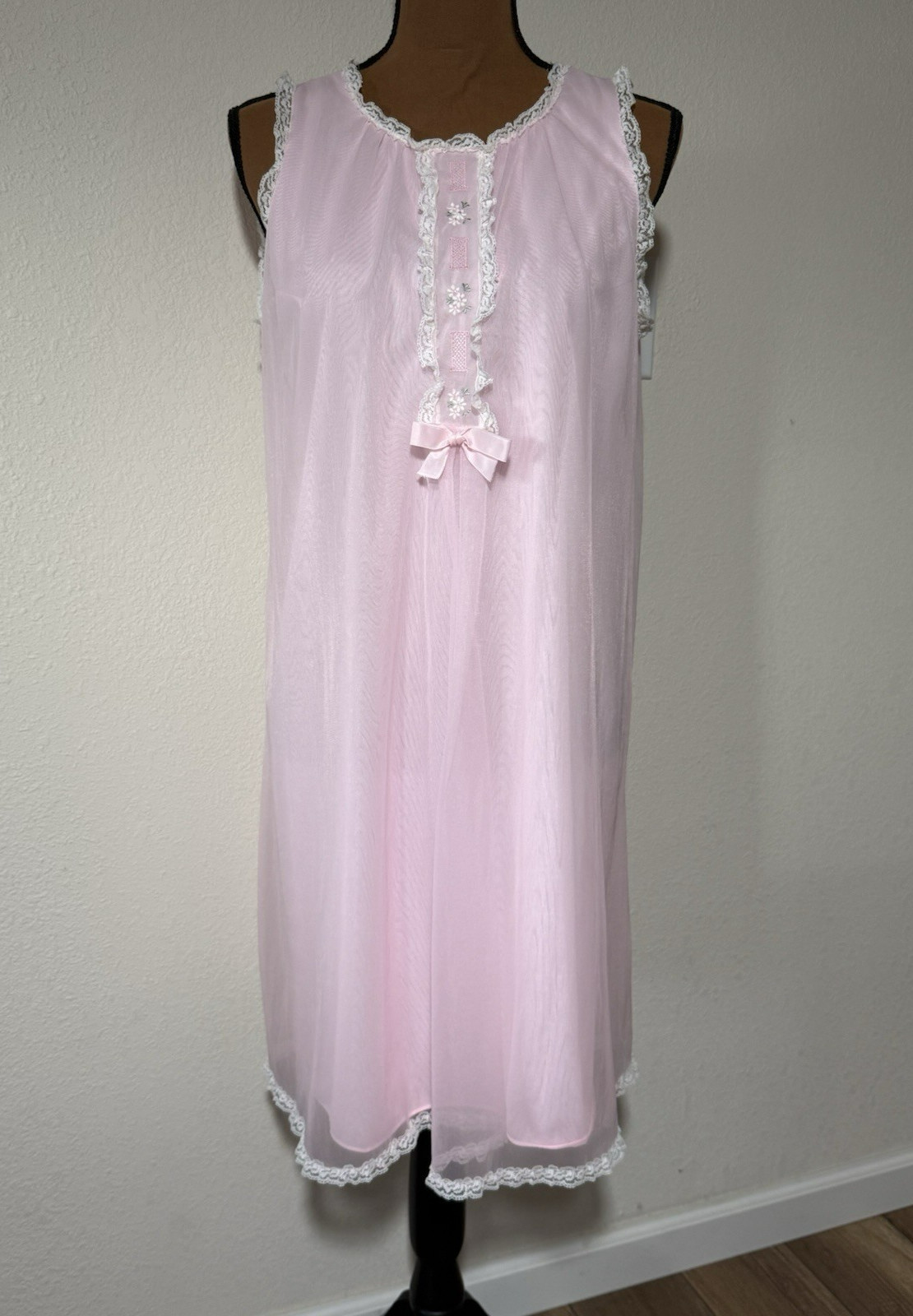 VTG Gotham Nylon/Chiffon Sheer Double Layer Pink Nightgown Embroidered Lace Sz S
