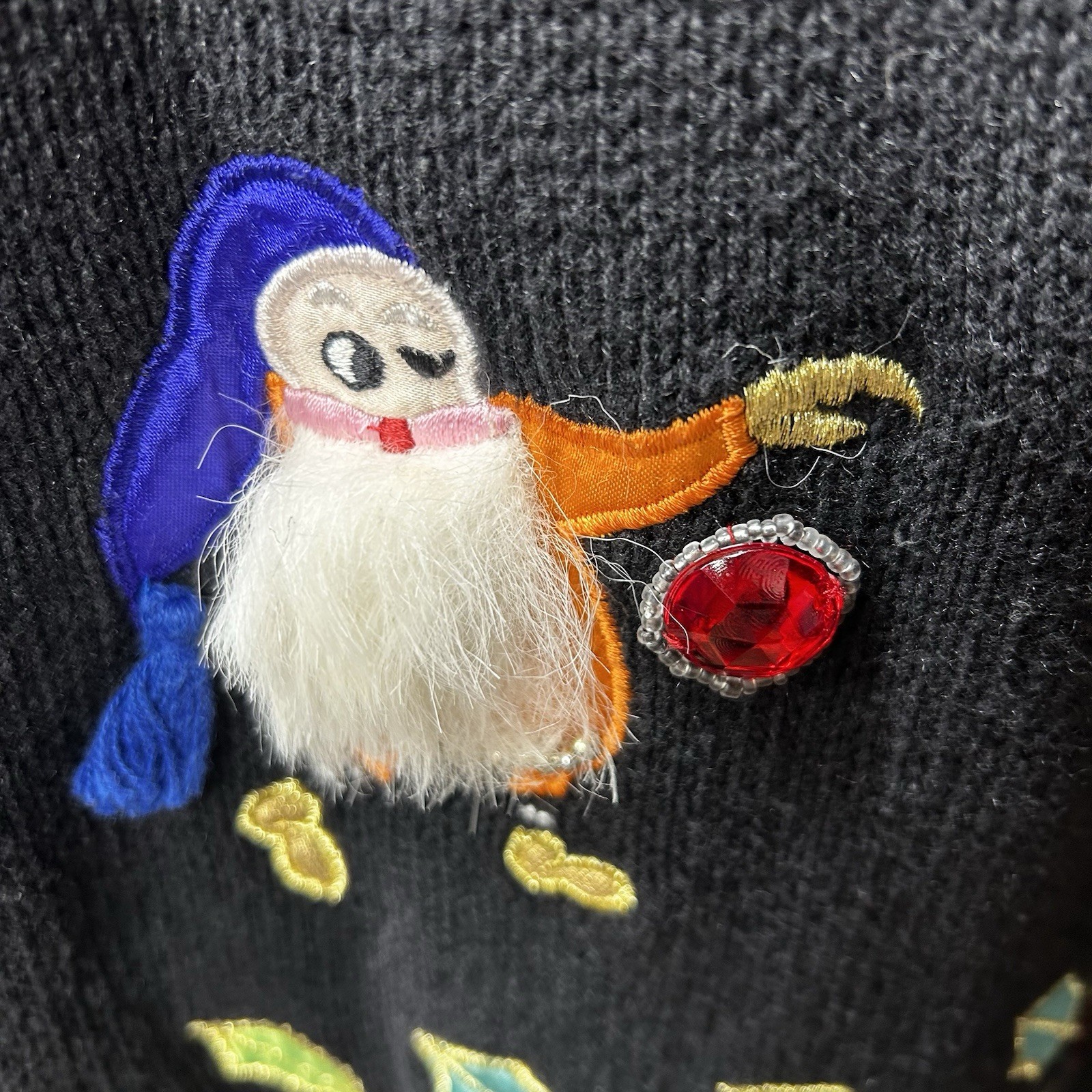 VTG 80s Work In Progress Christmas Characters Sweater: Size MEDIUM (8/10)