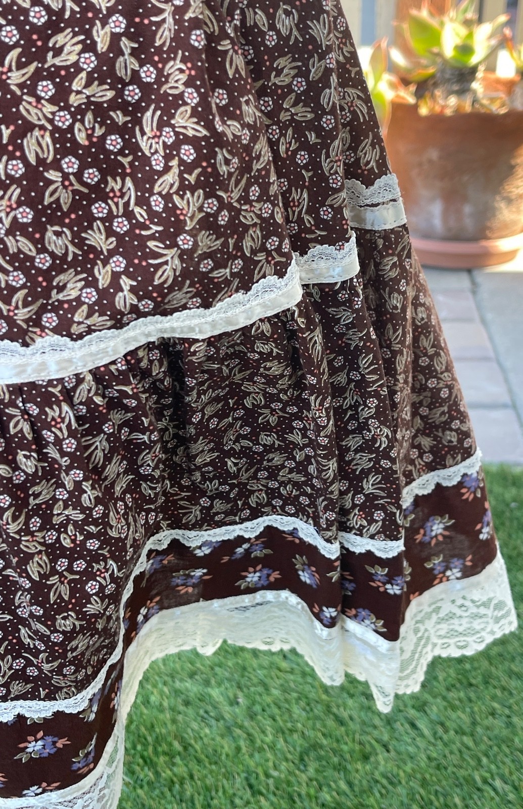 Vtg 1970s Gunne Sax Style Brown Calico Prairie Dress Ruffle Midi Small~Tag Cut