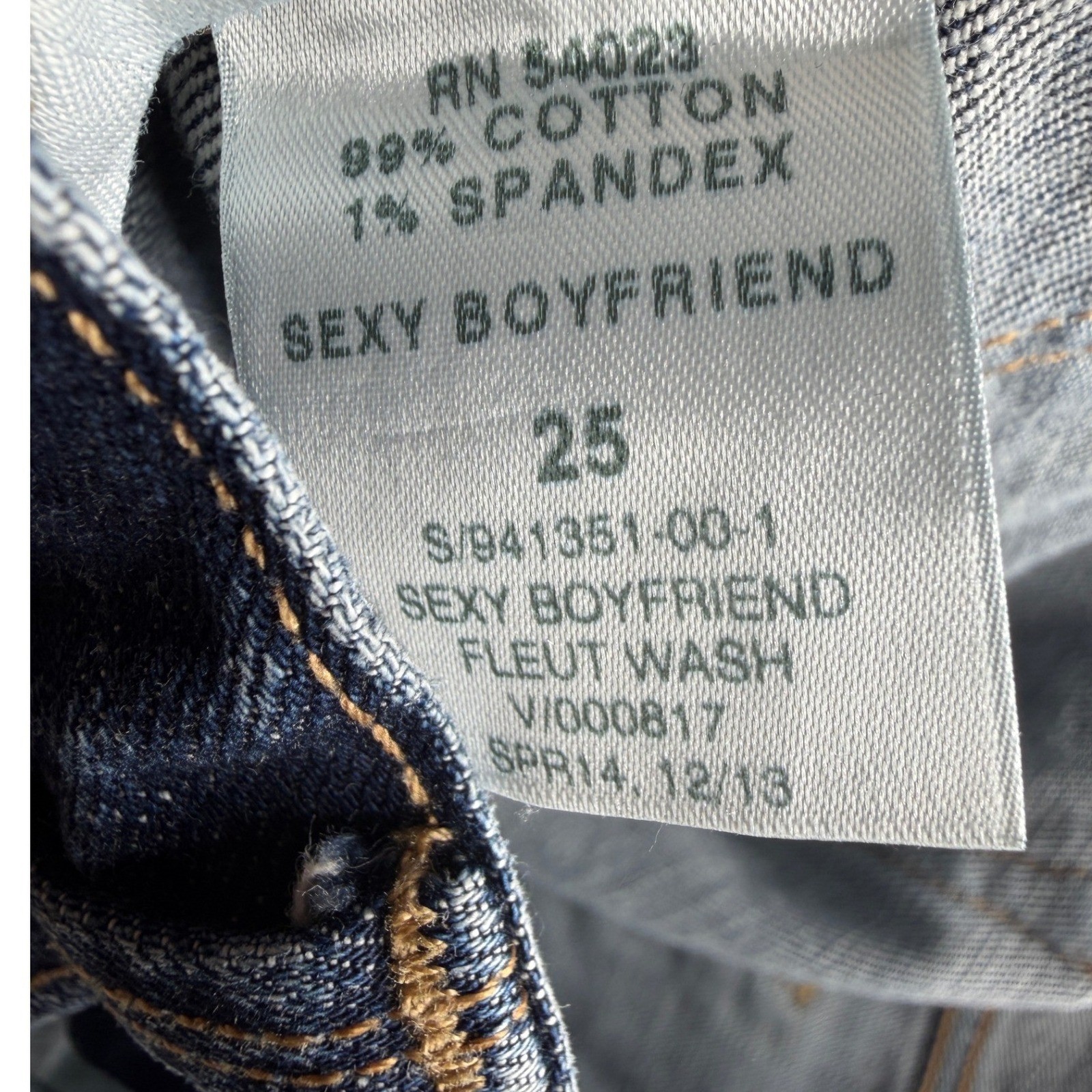 Gap 1969 Sexy Boyfriend Denim Shorts size 25 Blue