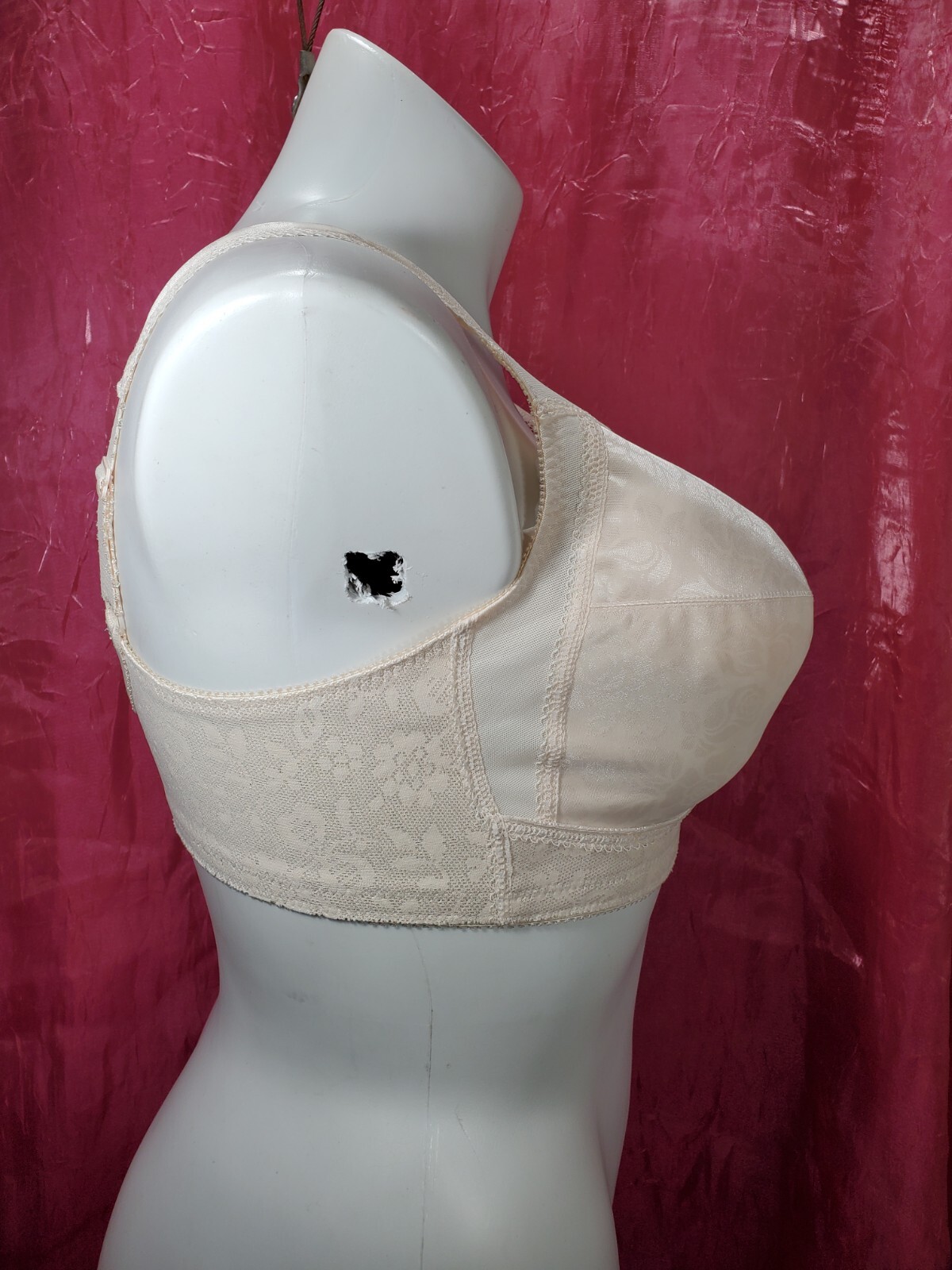 Playtex Silky Satin Bra Women’s Size 38H Beige Lace Sexy Sissy Pin-up Y2K