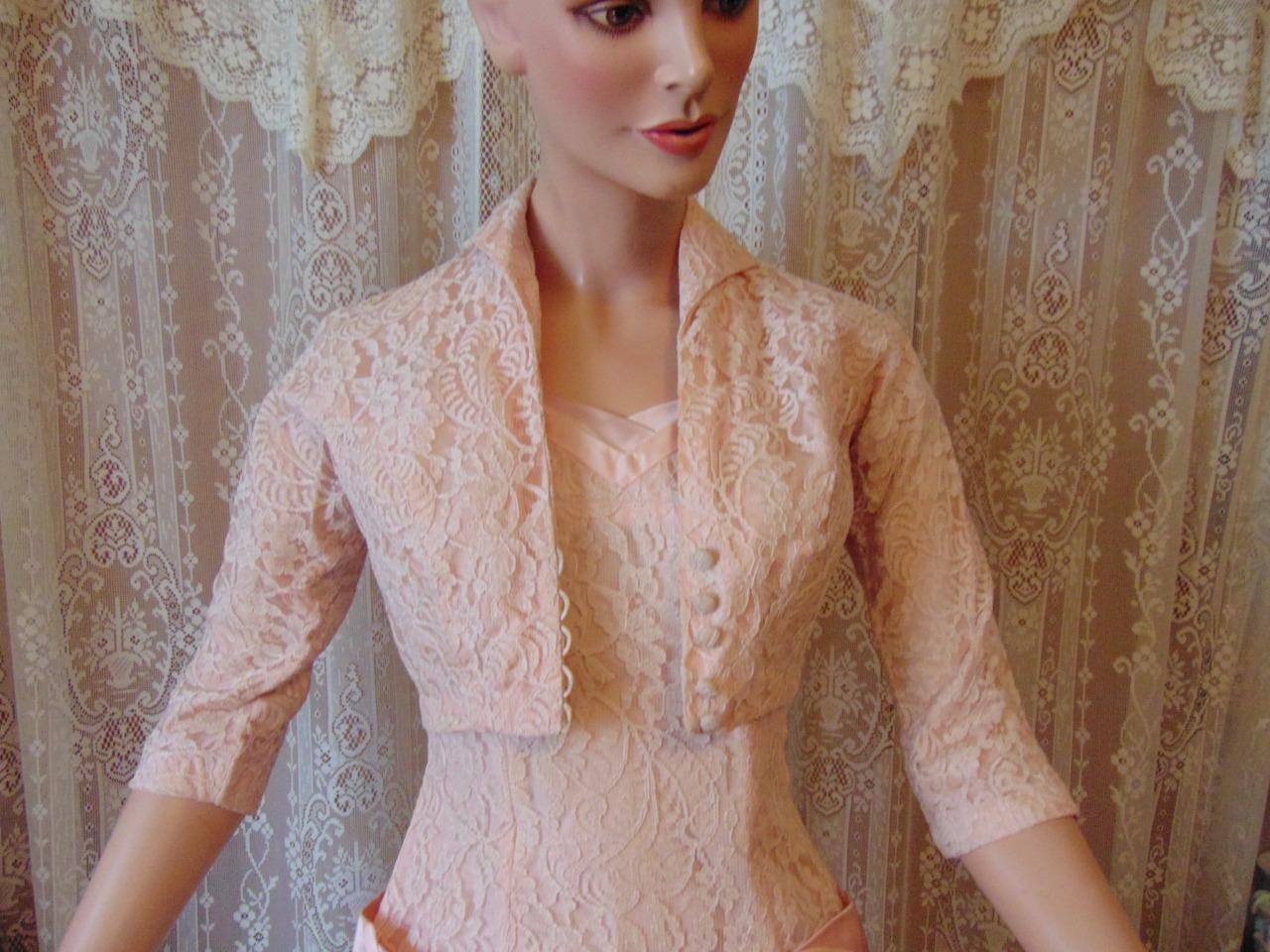 VTG 50s Pink Chantilly Lace & Satin Dress Jacket & Crinoline Slip 26W