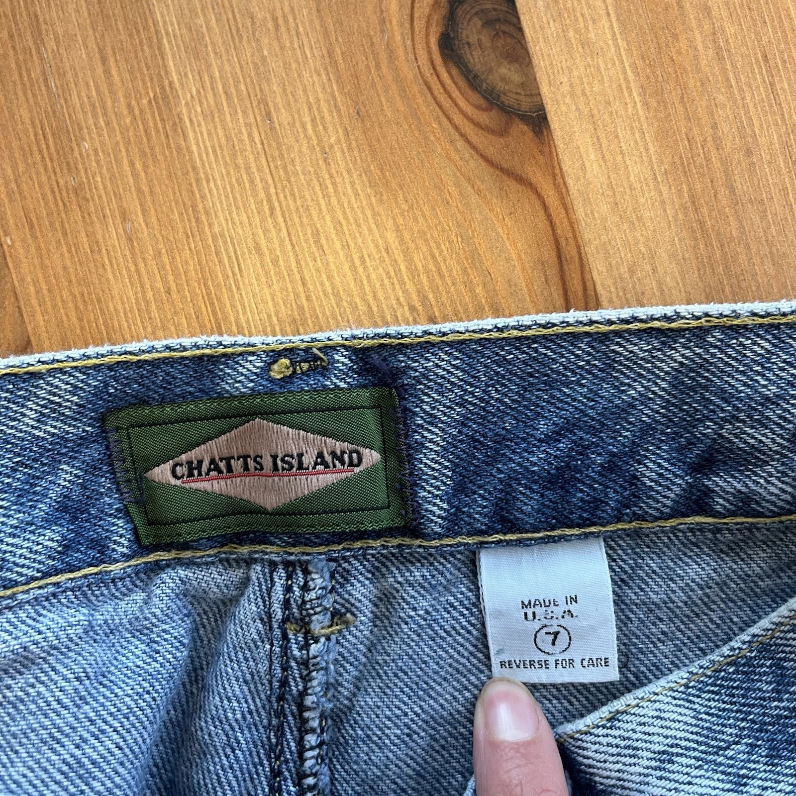 Vintage 80’s Women’s Jeans Acid Wash High Waisted Tapered 26 Waist Made In USA