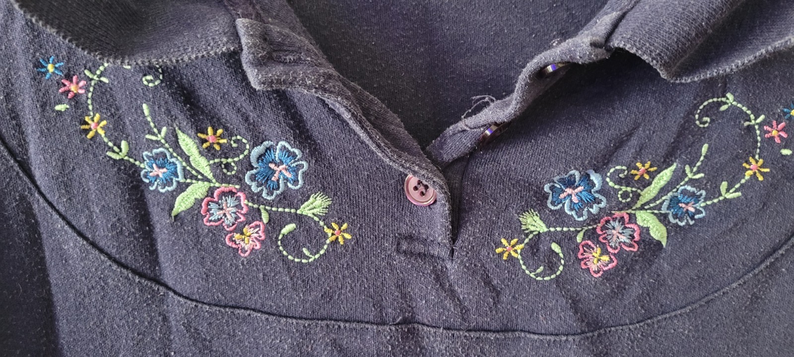 VTG Women’s Blair Shirt Size 3XL Blue Short Sleeve Flowers Pullover Casual