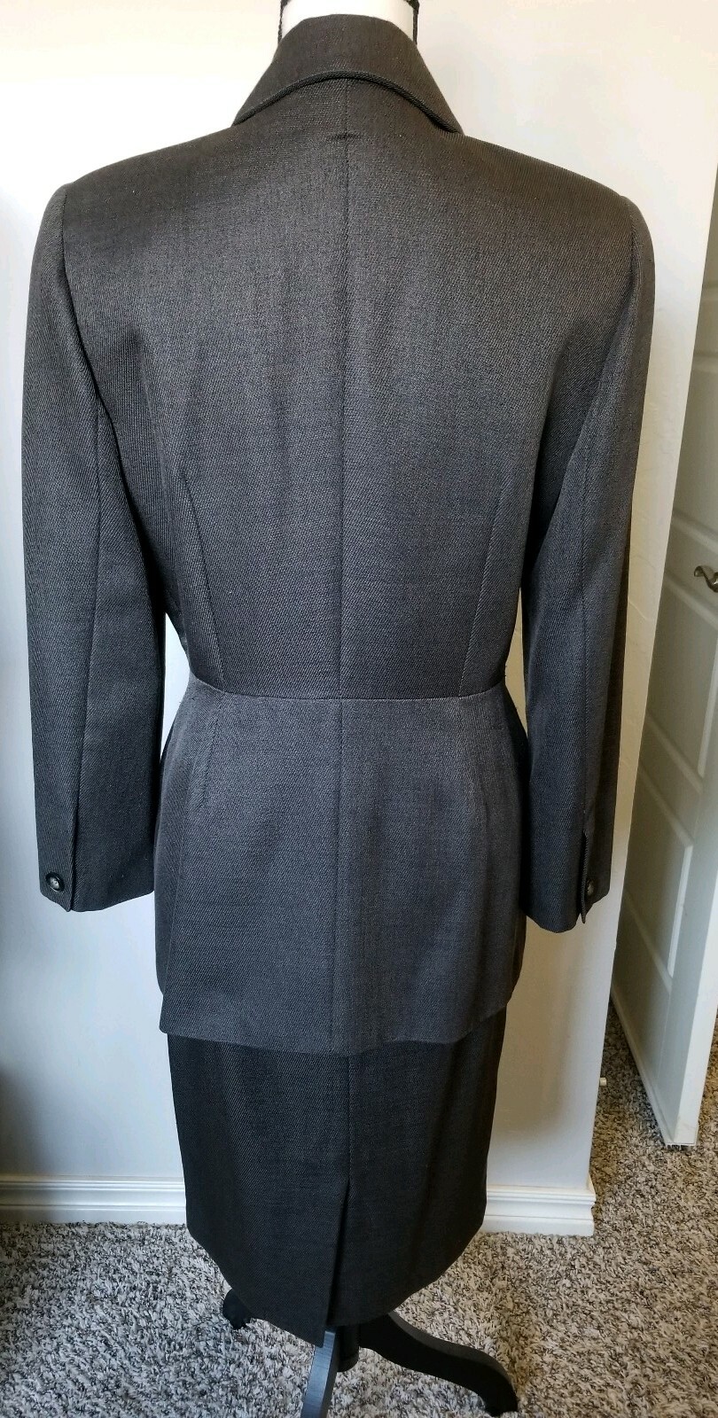Gilmor Women’s Brown 3-pc. (Jacket, Skirt & Pants) Suit Sz 8