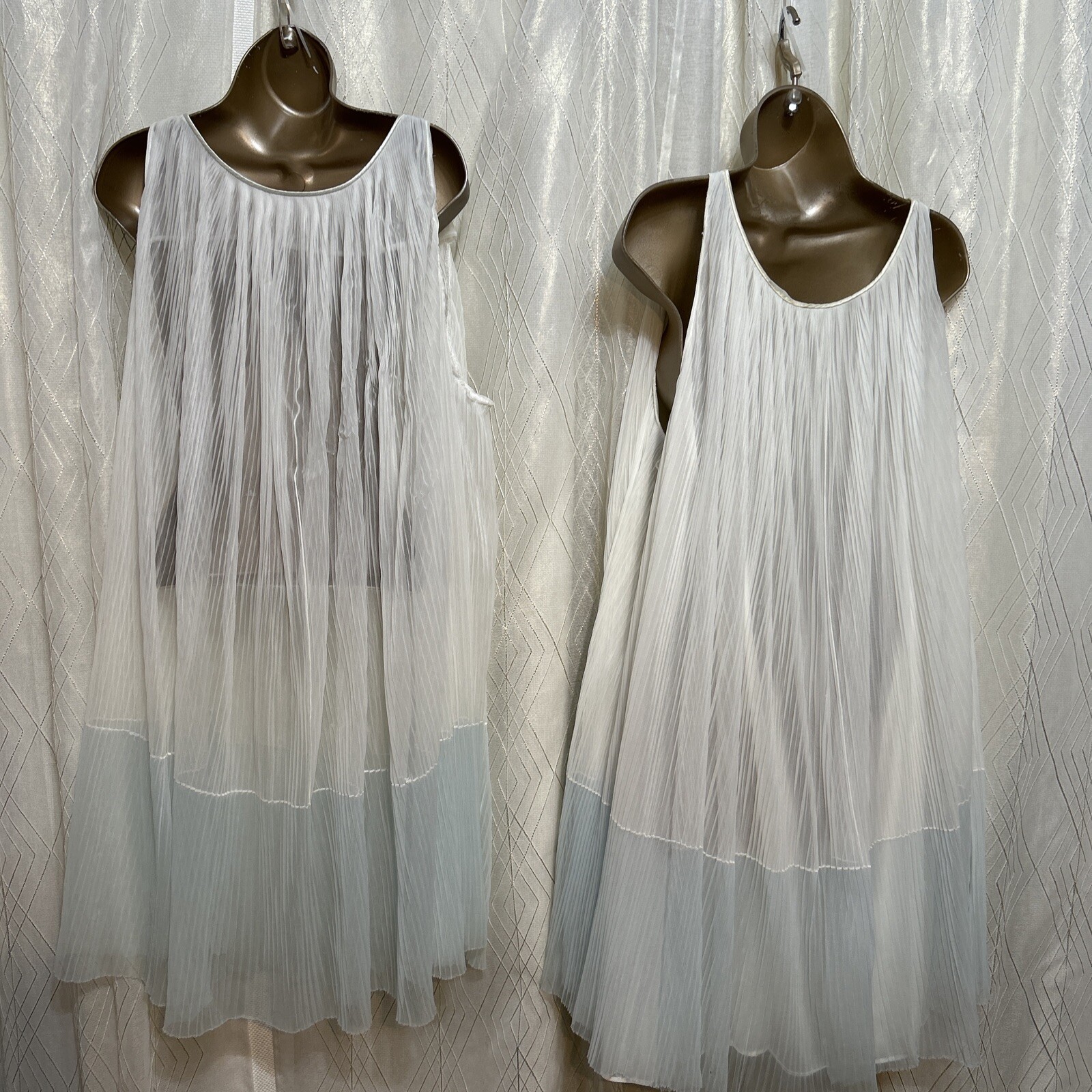 VTG M L Peignoir TWIRLY Nightgown Babydoll Chiffon Pleated Bridal Mint white