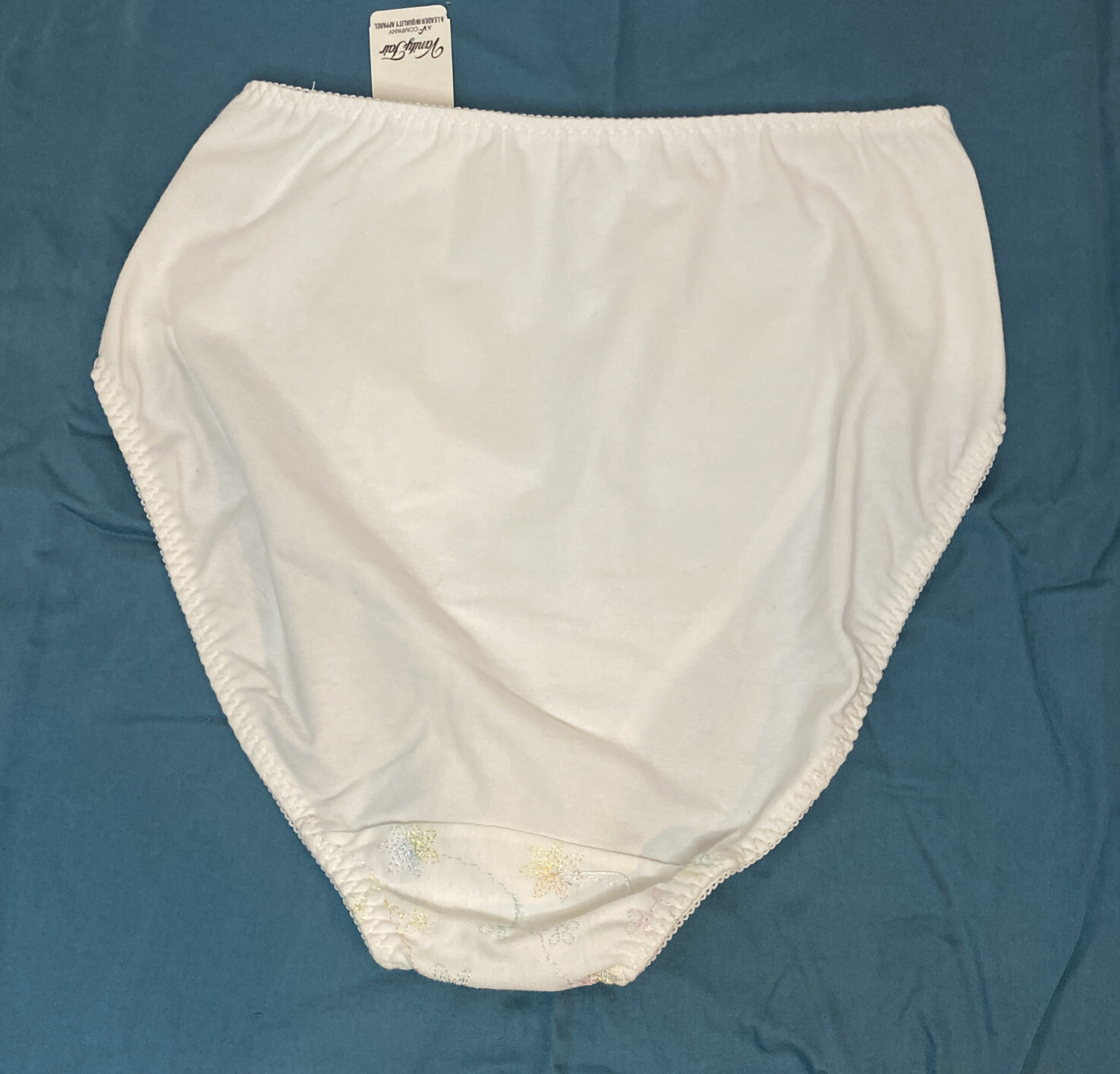 New w Tags Vtg Vanity Fair High Cut Cotton Panties Medium White Floral NOS 48453