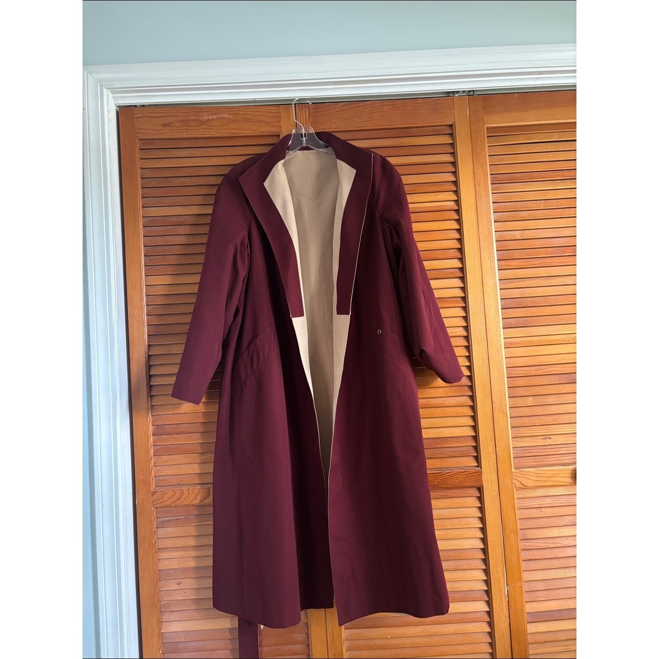 ETIENNE AIGNER Reversible Belted Trench Coat in Burgundy with Beige Sz 10 NWOT