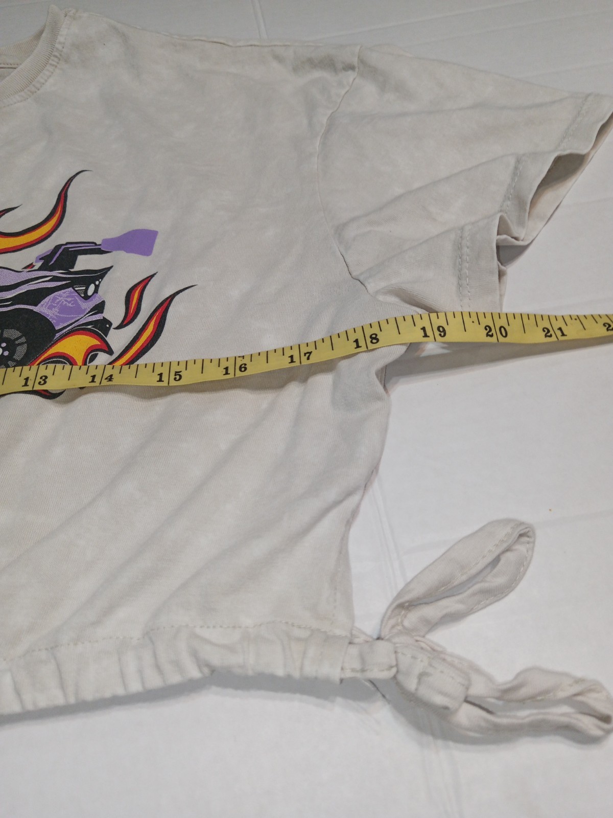 Y2K Race Car Flame Graphic Crop Top Womens Medium Tie Hem Streetwear Tee
