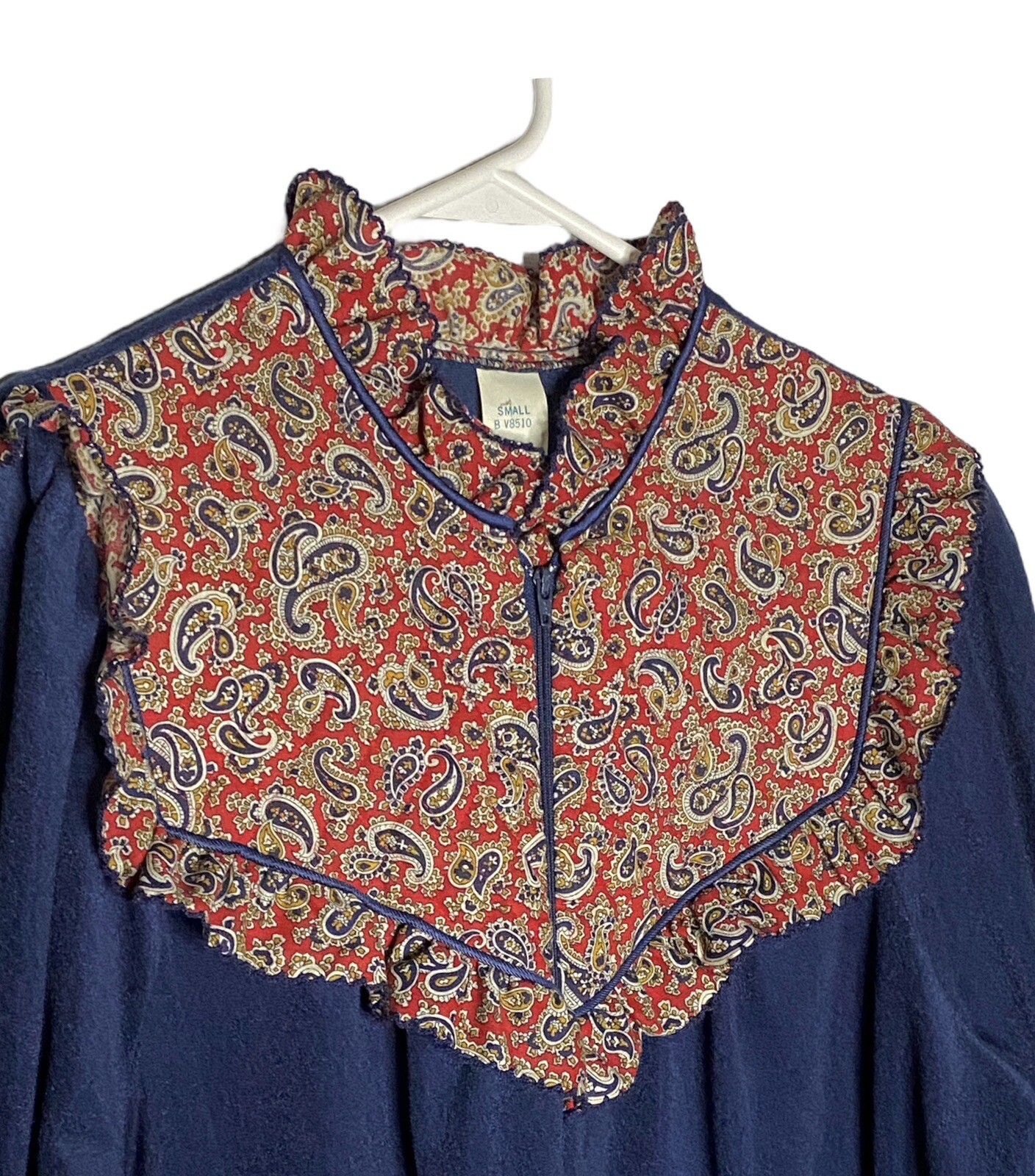 Vtg Nightgown Raymond Halpern Loungewear USA Vintage Paisley 1970s 70s