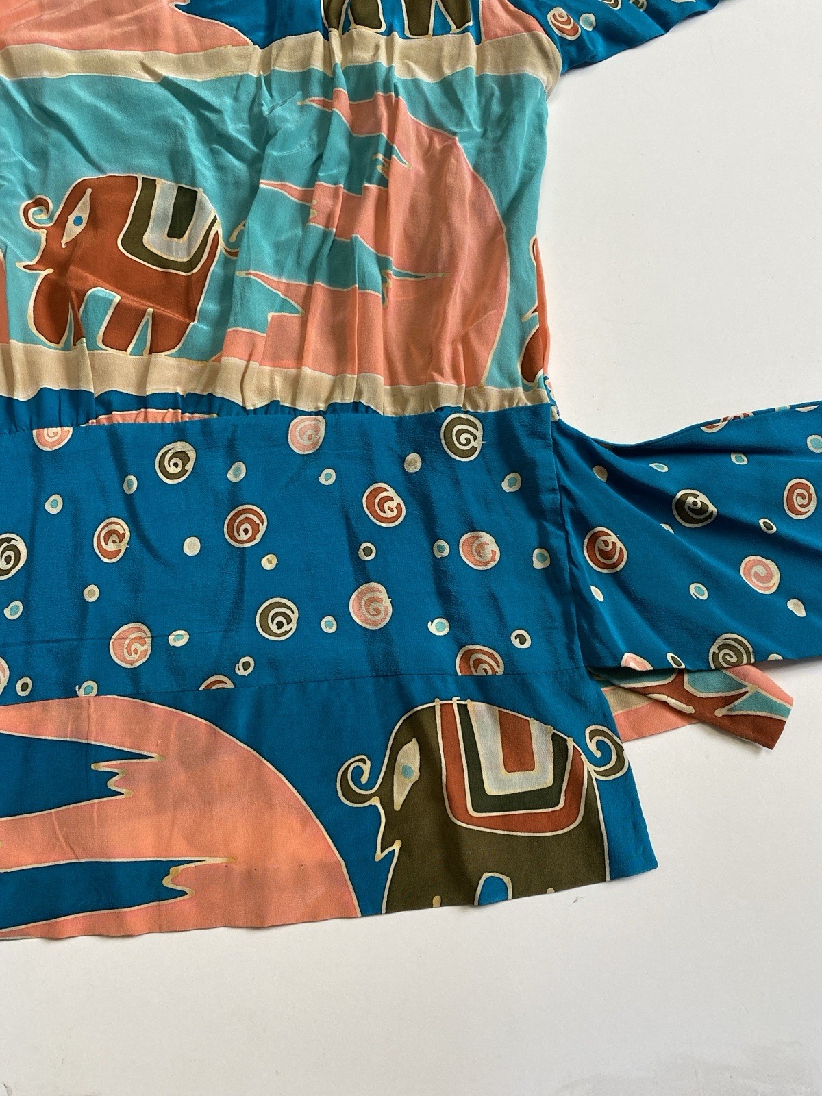 Vintage Silk Scapes M Hand Dyed 100% Silk Blouse Drop Waist Elephants