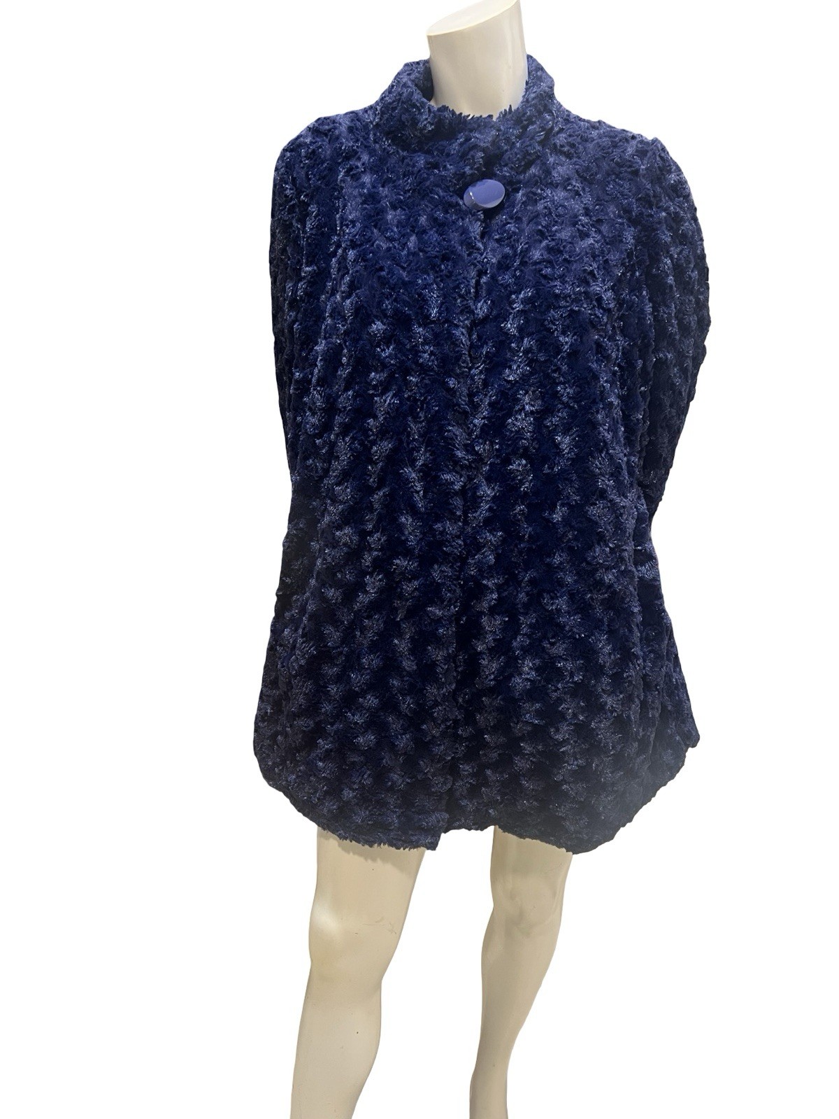 Dennis basso Coat Size Medium