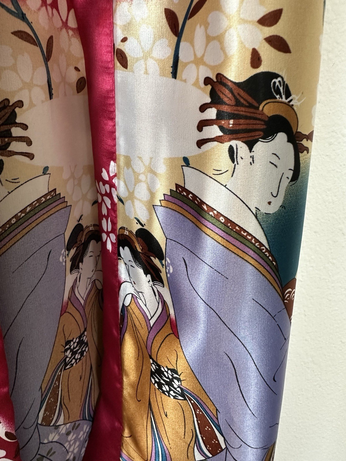 VTG ORIENTAL VILLAGE NWT Women’s Silk Robe Red Floral Geisha Bathhouse Kimono