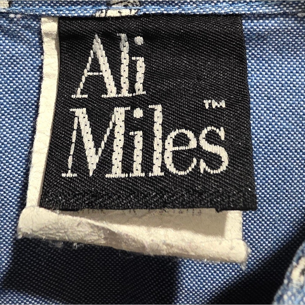 Ali Miles Blue and Cream Button-Down Sleeveless Top Vintage 10 Bin 14