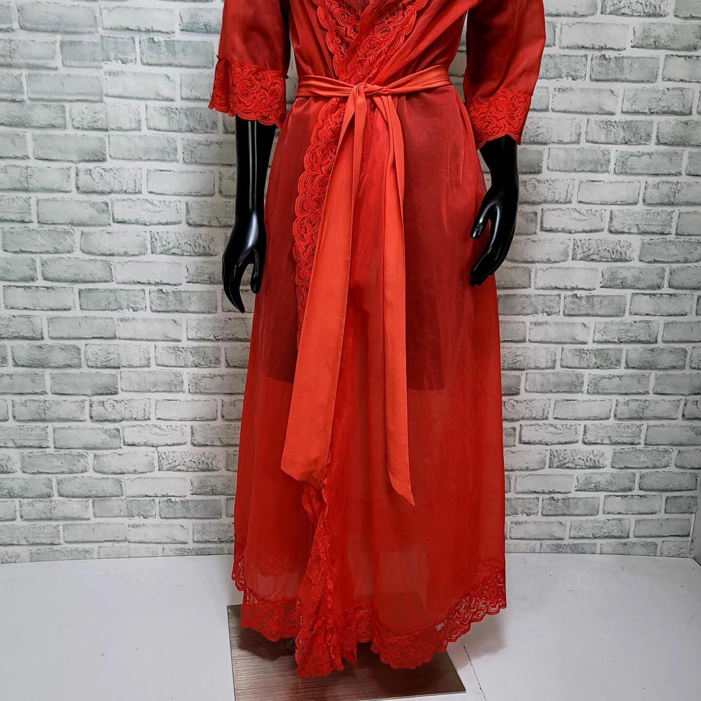 Vintage 70s CHIC Lingerie Size S Red Nylon Full Length Lace Trim Robe Glam