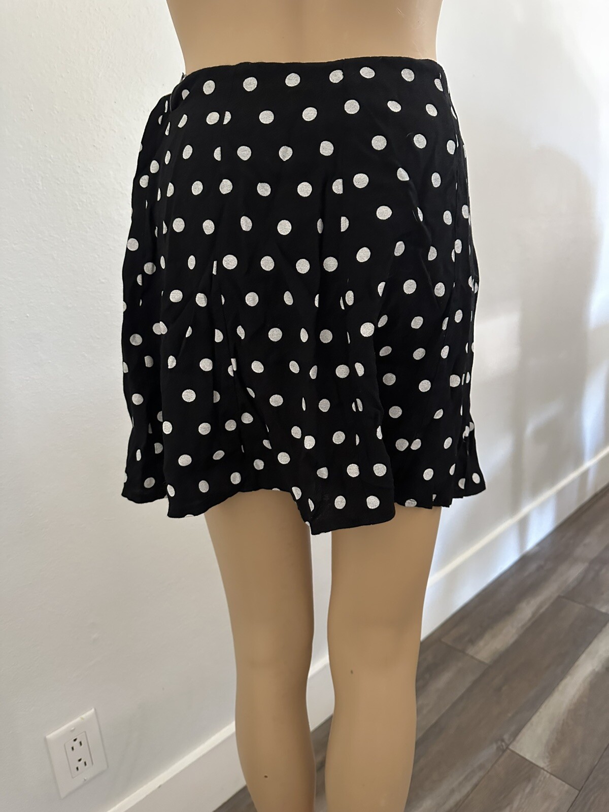 Vintage BIA Born In America Black/White Polk A Dot Skirt Size 7/8 90s Y2K USA