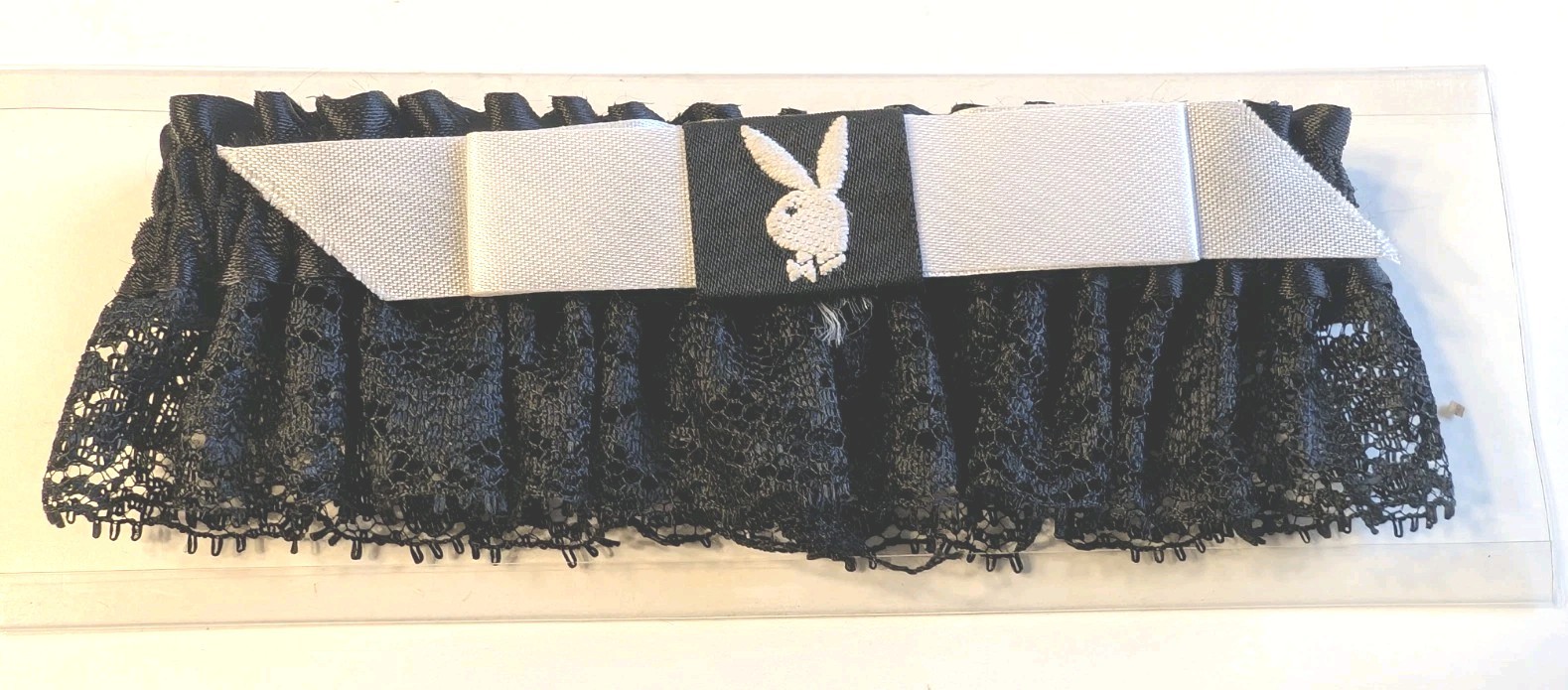VINTAGE PLAYBOY BUNNY CLUB BLACK ON BLACK LACE GARTER WITH ORIGINAL BOX