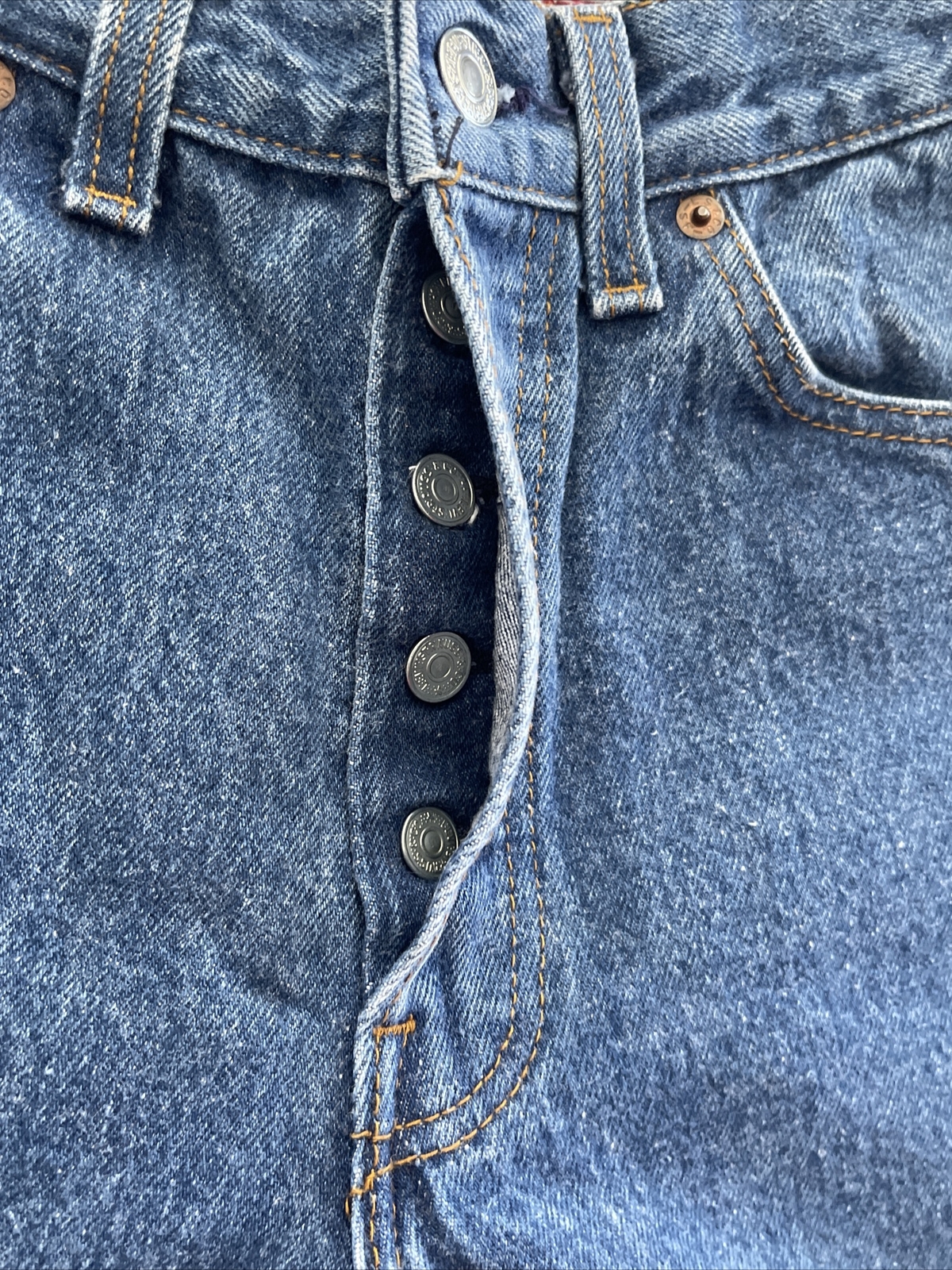 Levi’s 26501 0116 Blue Jeans Made In USA size 9 (W24 L30)