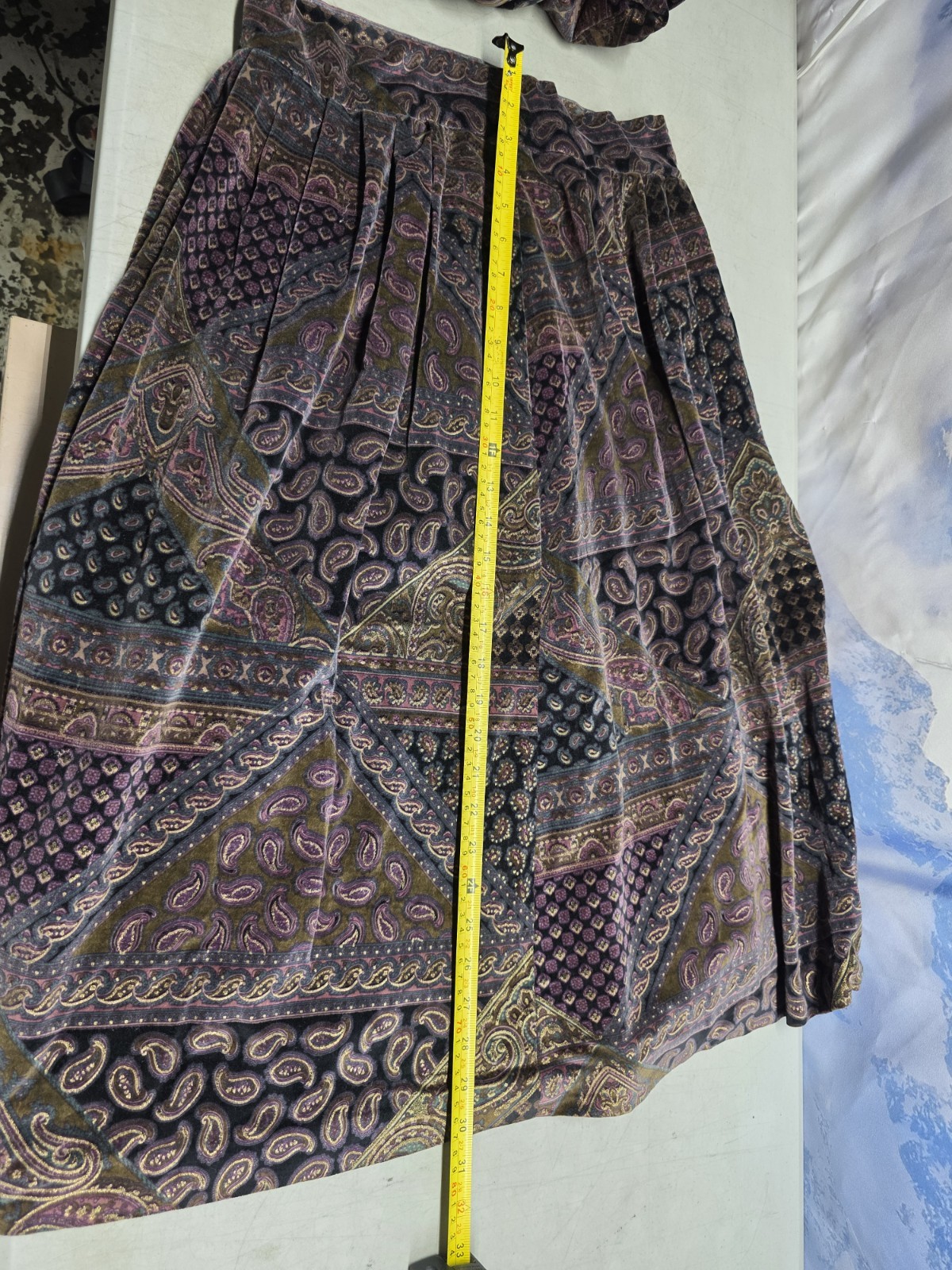 VTG Frances Henaghan Velvet Paisley 2pc Jacket Skirt Set Boho Frog Closure 12 14