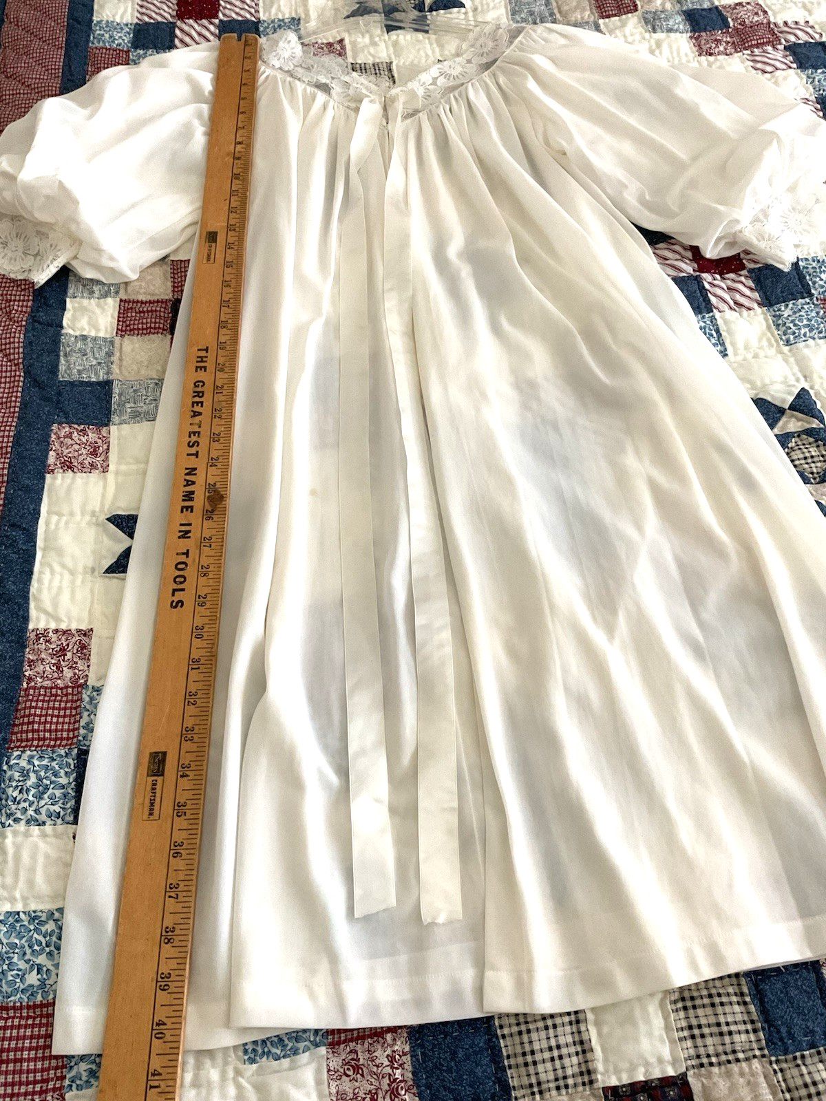 1963 SANS SOUCI White Peignoir Robe Double Chiffon Sleeves Lace Cuff Tie Front-S