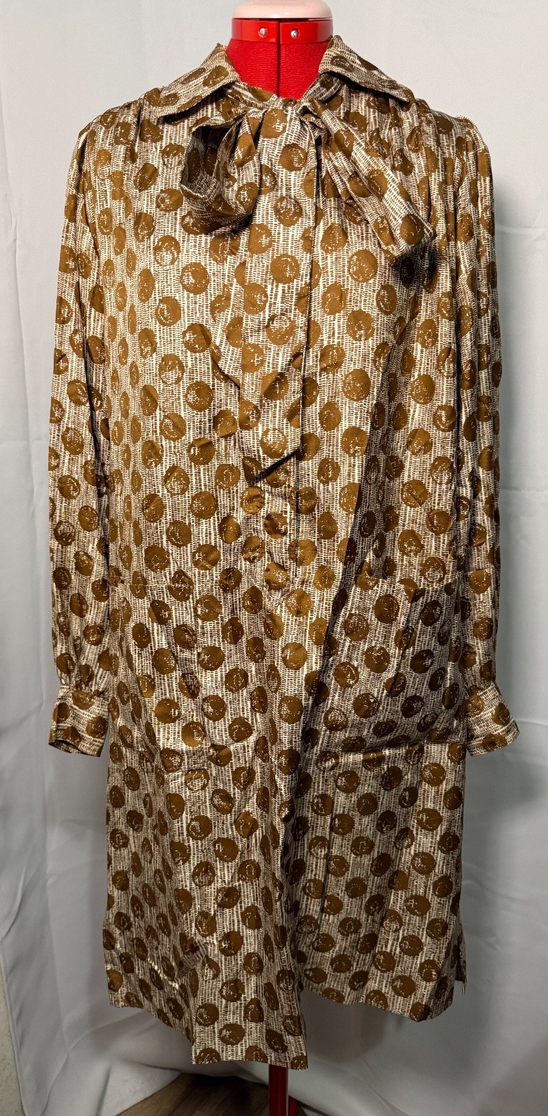 VINTAGE 1980s Custom Made Brown & Cream Polka Dot Silk Shift Dress w Necktie – L