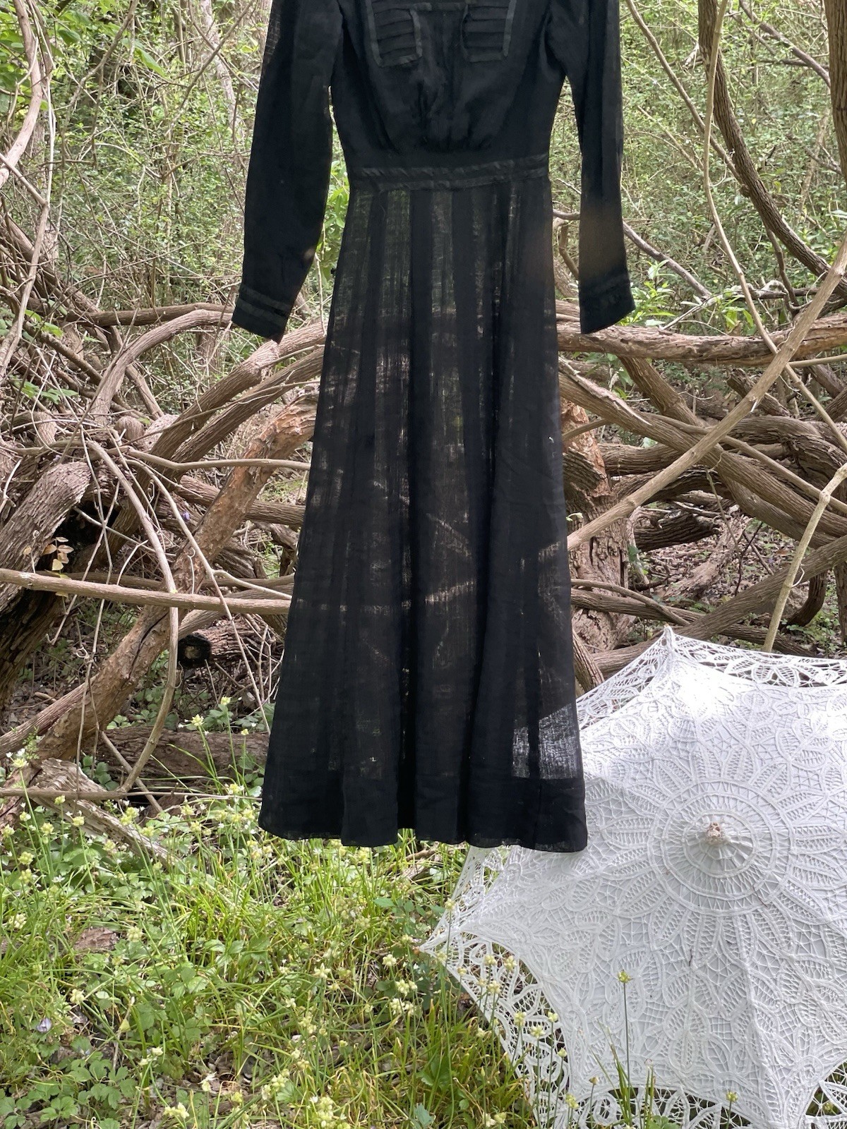 Authentic 1900s Victorian or Edwardian Black mourning dress Lightweight sheer XS