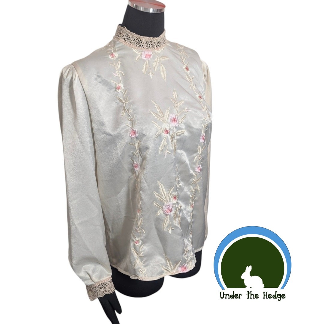 Vintage 80s Ivory Crochet Trim Embroidered Blouse M/L Romantic Light Academia