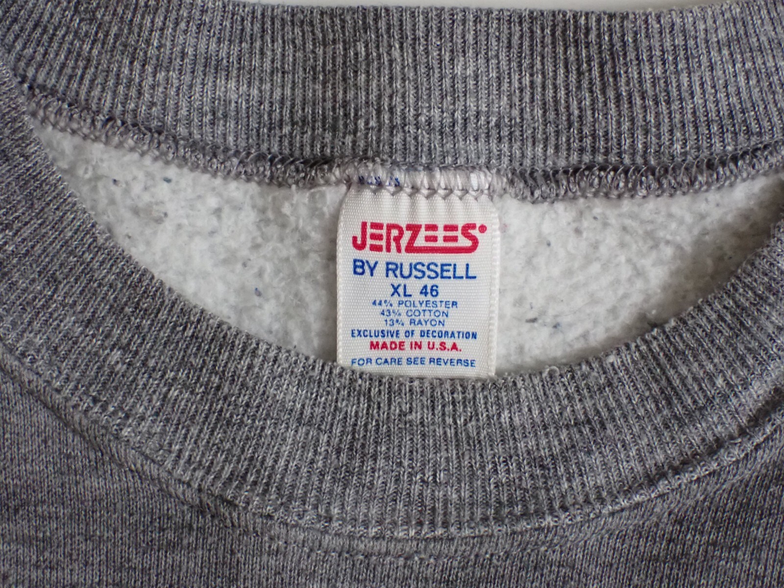 Vintage Pullover Sweatshirt Nature Theme Black Bears XL 46 Jerzees Russell