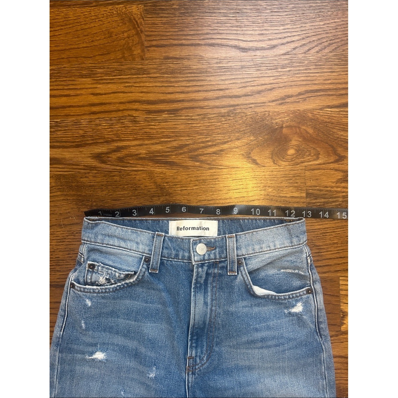 NWOT Reformation Julia Crop Cig Jeans in Arches Distressed Womens Size 24