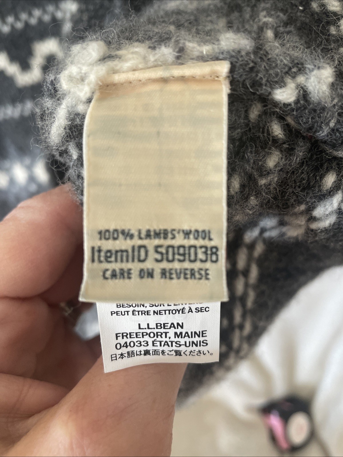 Men’s L. L. Bean Sweater XL 100% Lambswool