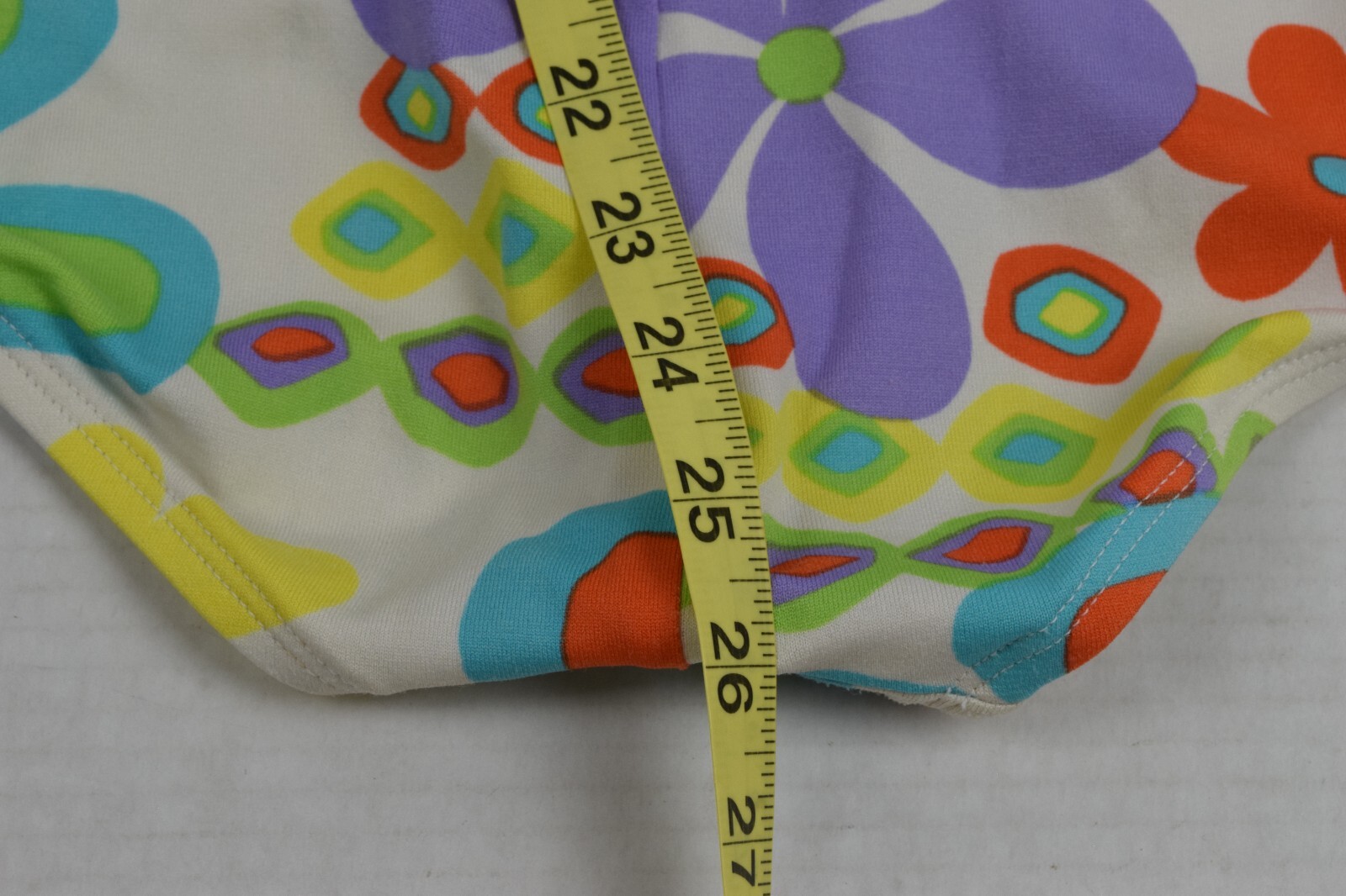 Vintage Swimsuit Flower Power Size S/M 70s Vibrant Colors Full Coverage awesome