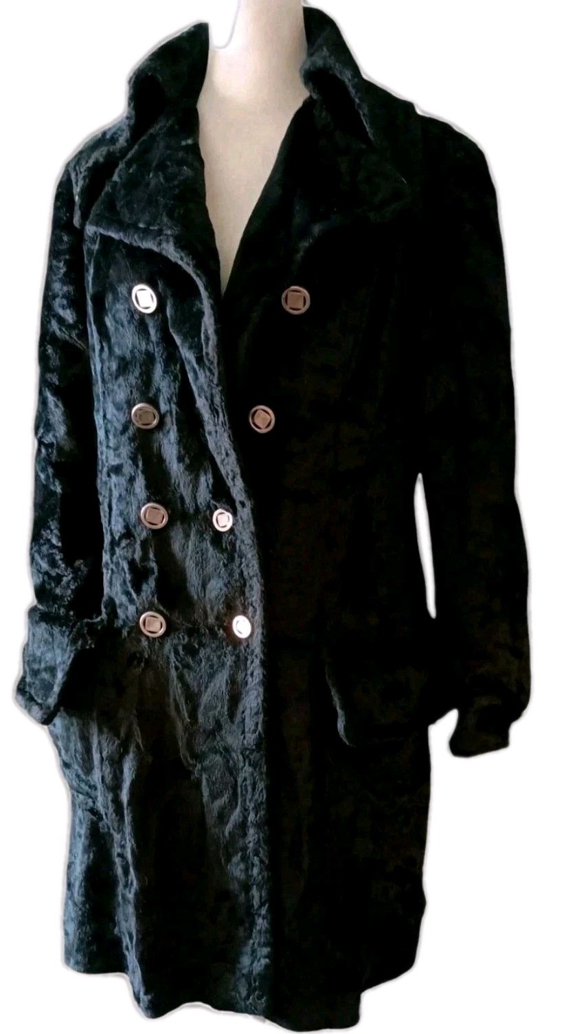 VTG 70s Fit To Flare Short Double Breasted Faux Fur Coat w/ Button Down Collar S