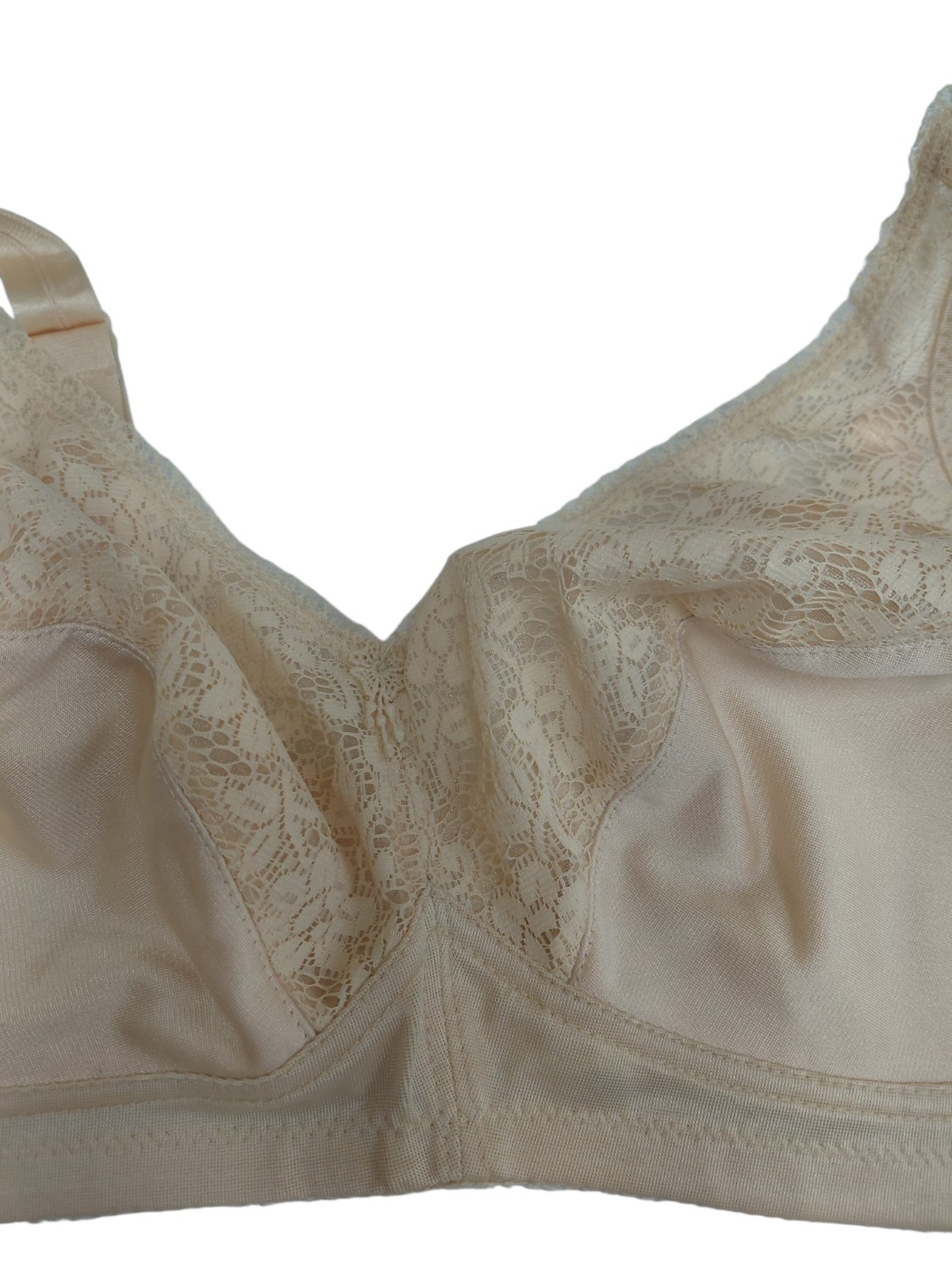 Vintage Exquisite Form Fully Bra Size 40B