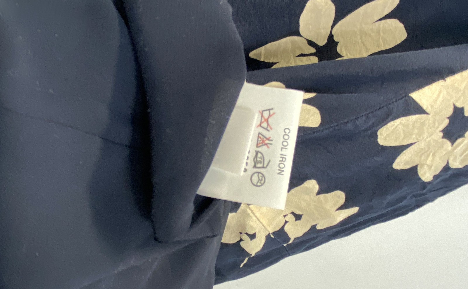 Vintage 90s Jaeger Women’s Navy Blue 100% Silk Floral Short Sleeve Dress Made UK