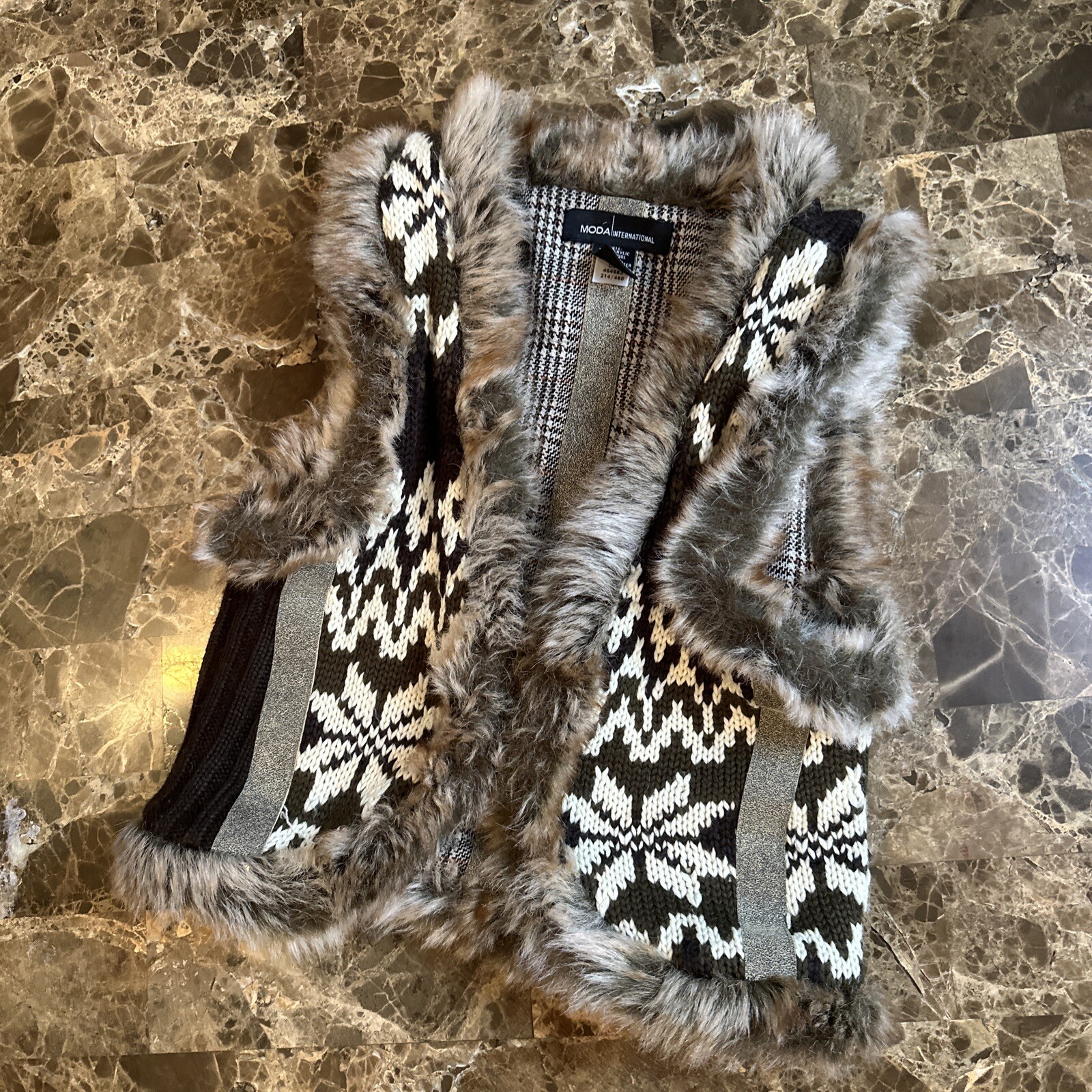 Y2K SNOWFLAKE FUR VEST S/M HIPPIE BOHO SKATER GRUNGE WHIMSIGOTH FAIRY WITCHY